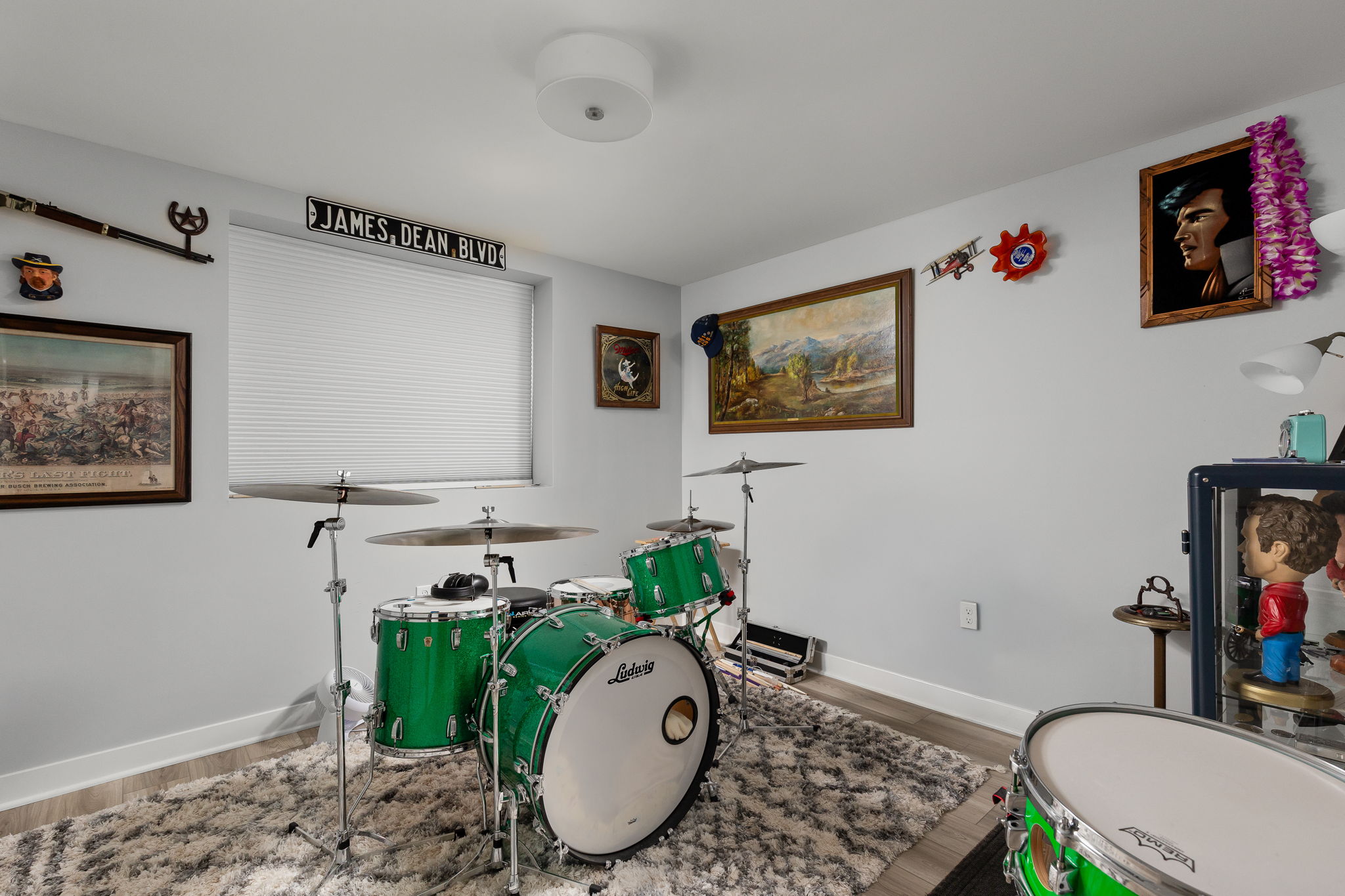  Classic Zionsville 4 Bedroom  Home Filled with Natural Light - 物件實景