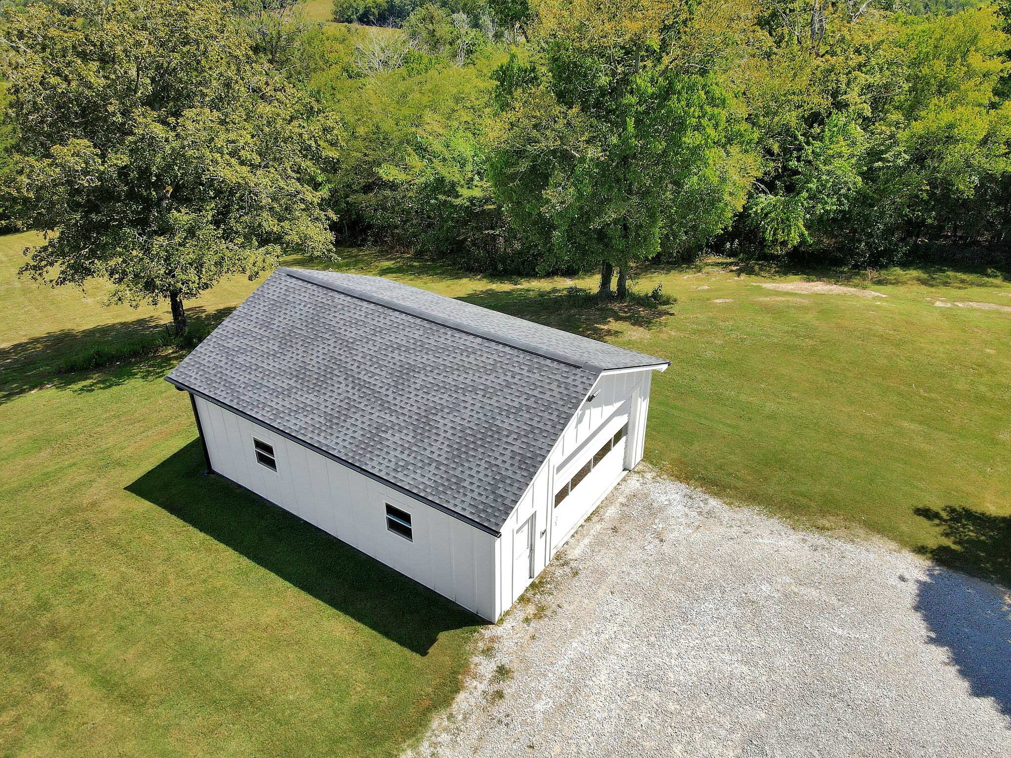 Pulaski, Tennessee, 38478, United States, 4 Bedrooms Bedrooms, ,2 BathroomsBathrooms,Residential,For Sale,1932287