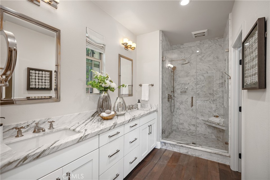 Irvine, California, 92620, United States, 2 Bedrooms Bedrooms, ,2 BathroomsBathrooms,Residential,For Sale,1906932
