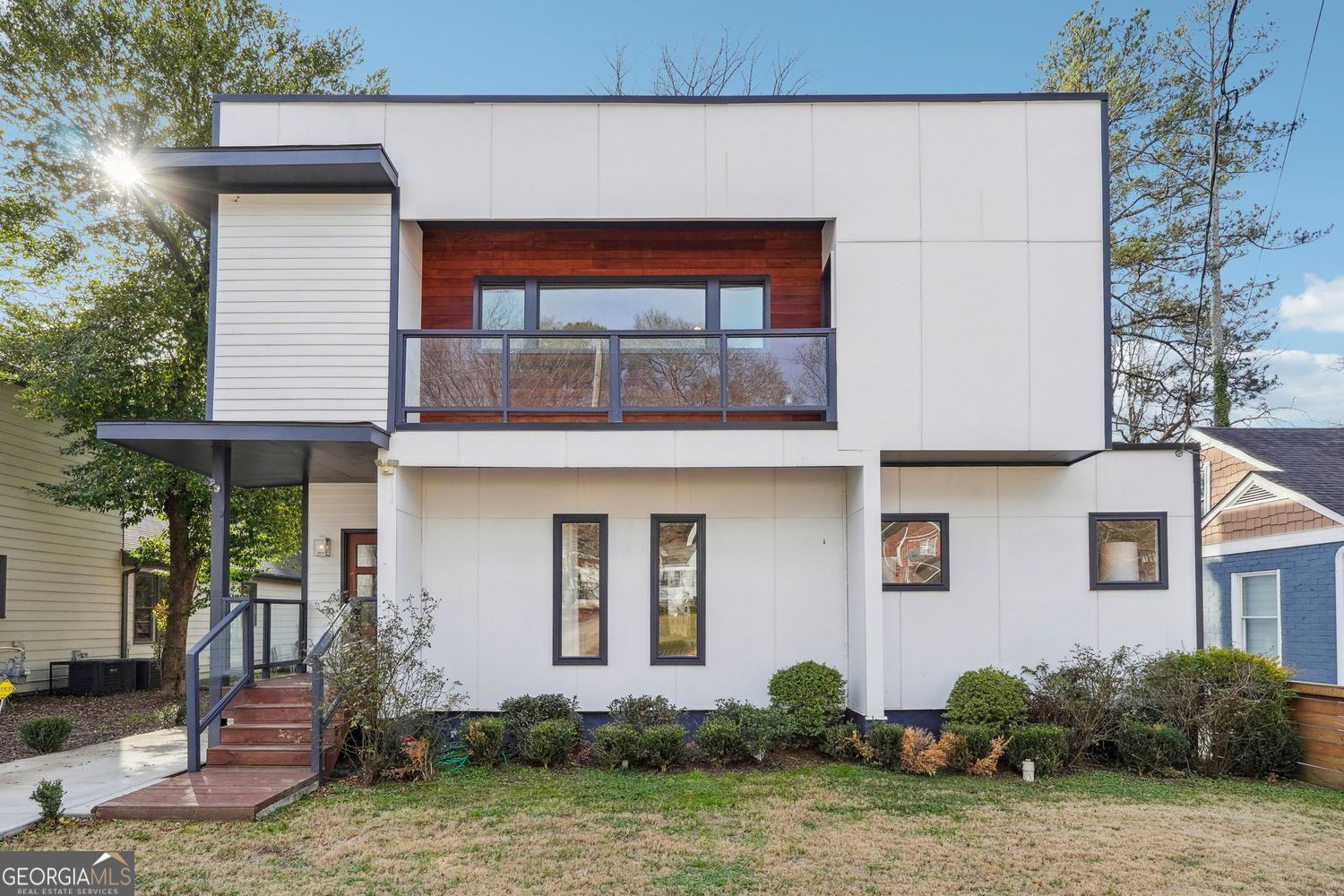 Atlanta, Georgia, 30310, United States, 4 Bedrooms Bedrooms, ,3 BathroomsBathrooms,Residential,For Sale,1892635