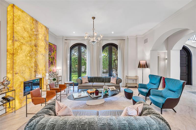 Miami, Florida, 33143, United States, 8 Bedrooms Bedrooms, ,10 BathroomsBathrooms,Residential,For Sale,1989350