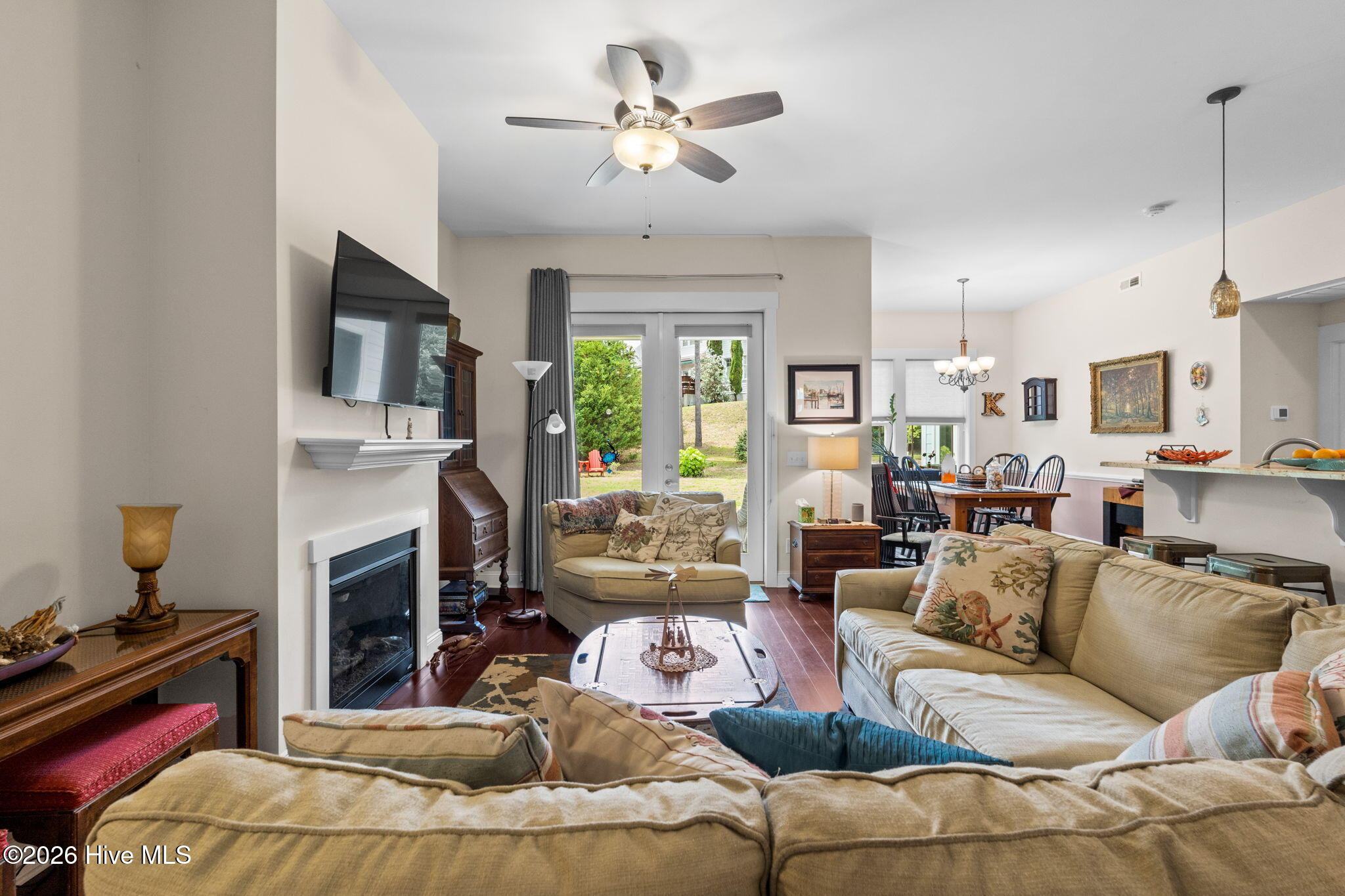 Southport, North Carolina, 28461, United States, 3 Bedrooms Bedrooms, ,2 BathroomsBathrooms,Residential,For Sale,2049453