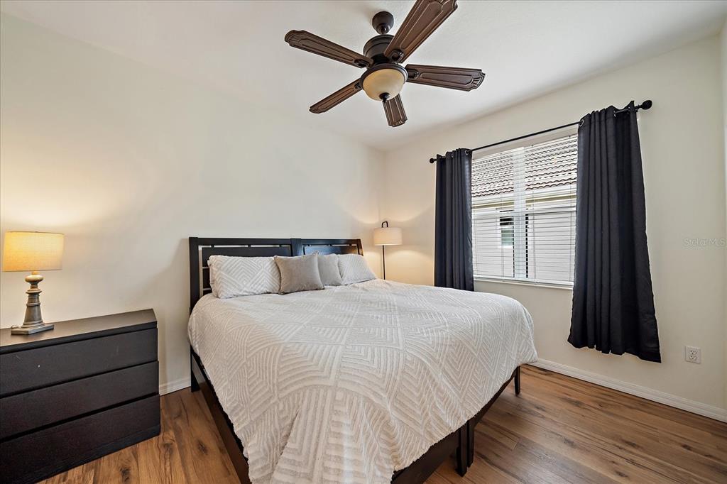 Bradenton, Florida, 34212, United States, 3 Bedrooms Bedrooms, ,2 BathroomsBathrooms,Residential,For Sale,1927218