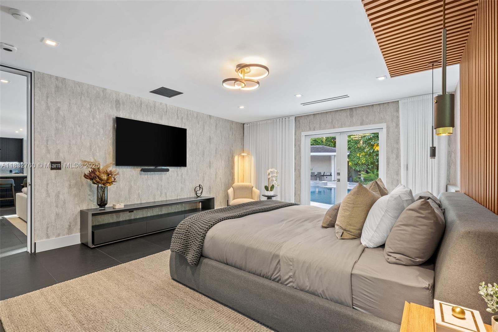 Miami, Florida, 33137, United States, 4 Bedrooms Bedrooms, ,5 BathroomsBathrooms,Residential,For Sale,1883564