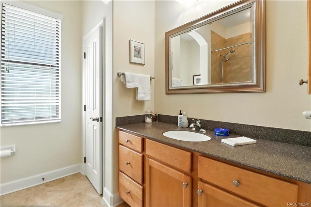Homosassa, Florida, 34446, United States, 4 Bedrooms Bedrooms, ,4 BathroomsBathrooms,Residential,For Sale,1934205