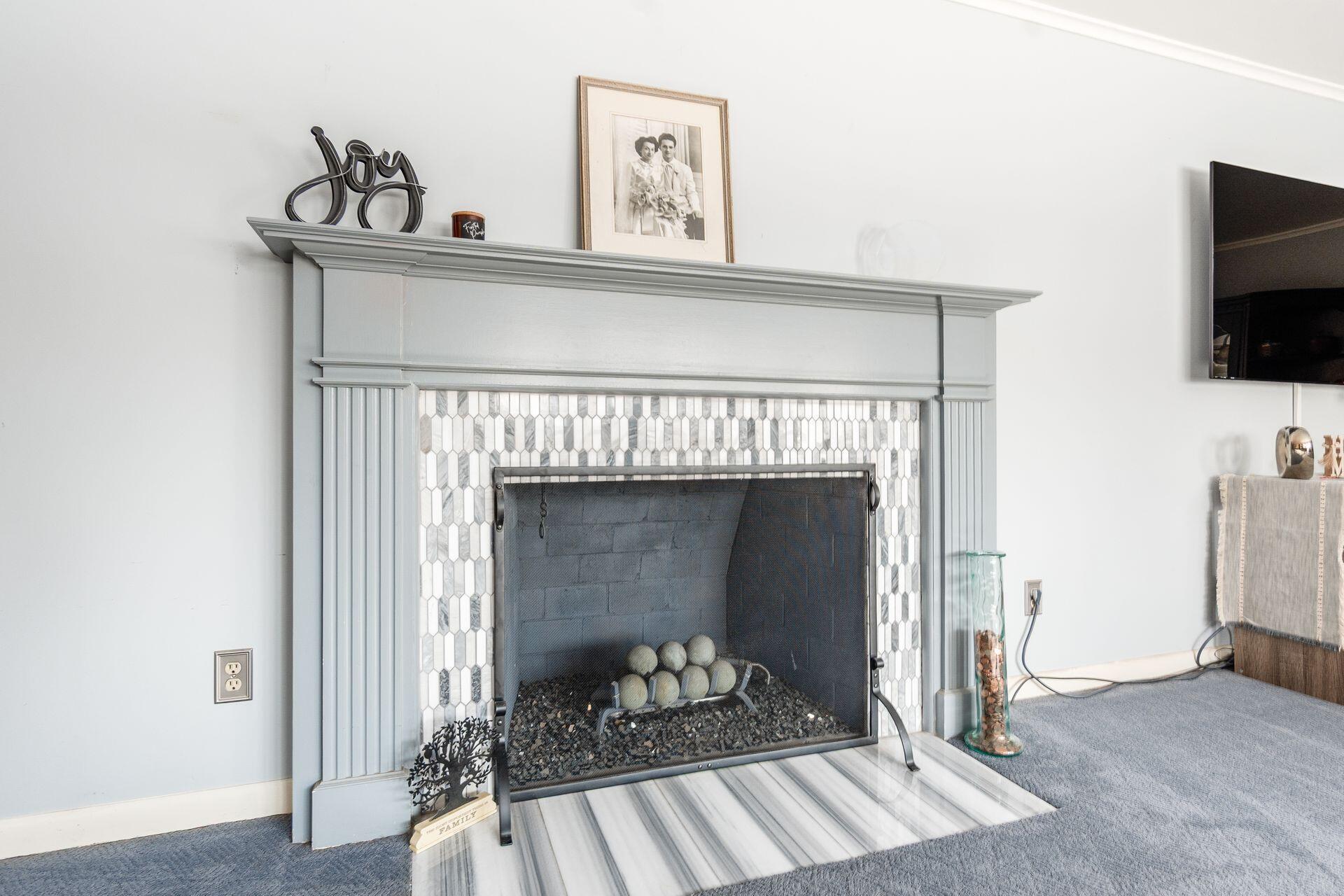 Columbus, Ohio, 43220, United States, 2 Bedrooms Bedrooms, ,3 BathroomsBathrooms,Residential,For Sale,2003078