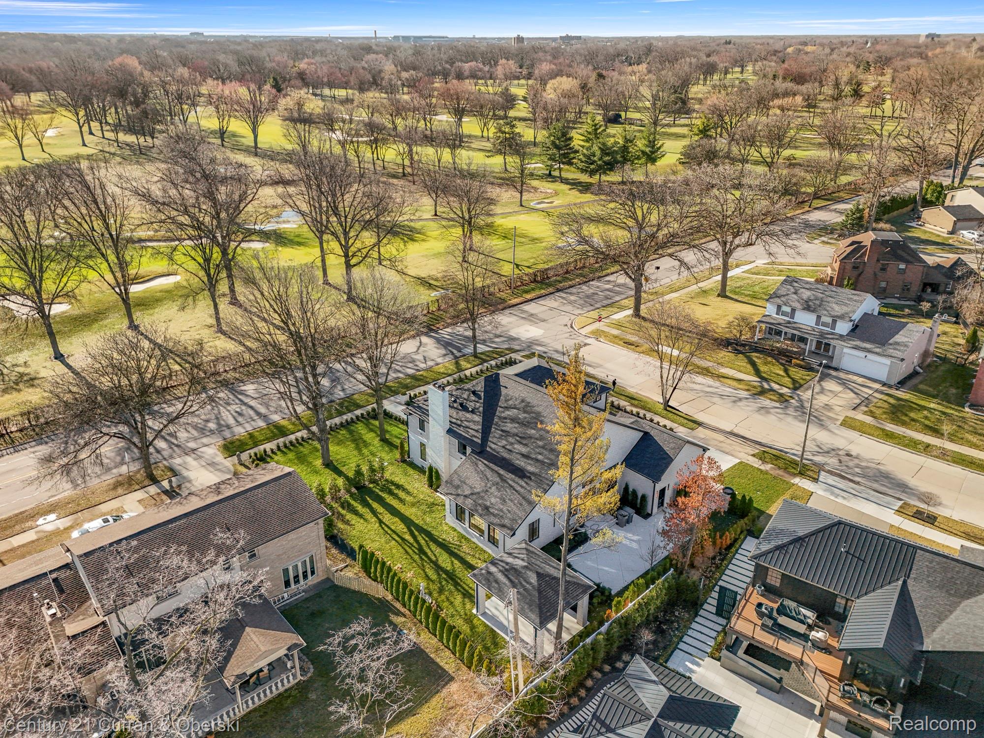 Dearborn, Michigan, 48128, United States, 5 Bedrooms Bedrooms, ,5 BathroomsBathrooms,Residential,For Sale,2030794