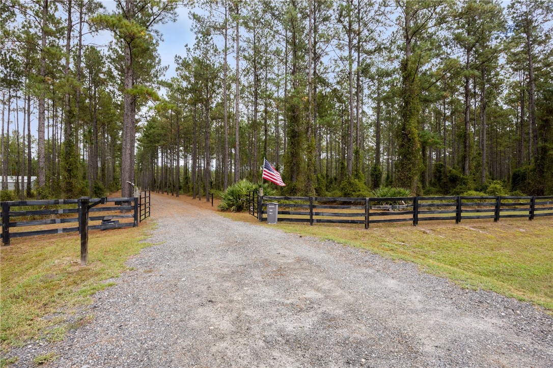 White Oak, Georgia, 31568, United States, 3 Bedrooms Bedrooms, ,2 BathroomsBathrooms,Residential,For Sale,1985107
