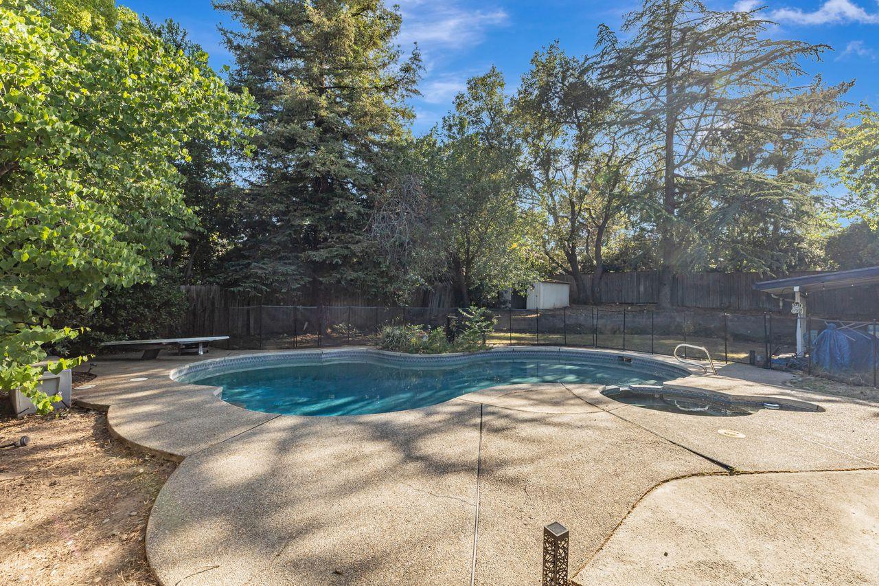 Fair Oaks, California, 95628, United States, 4 Bedrooms Bedrooms, ,3 BathroomsBathrooms,Residential,For Sale,1992931