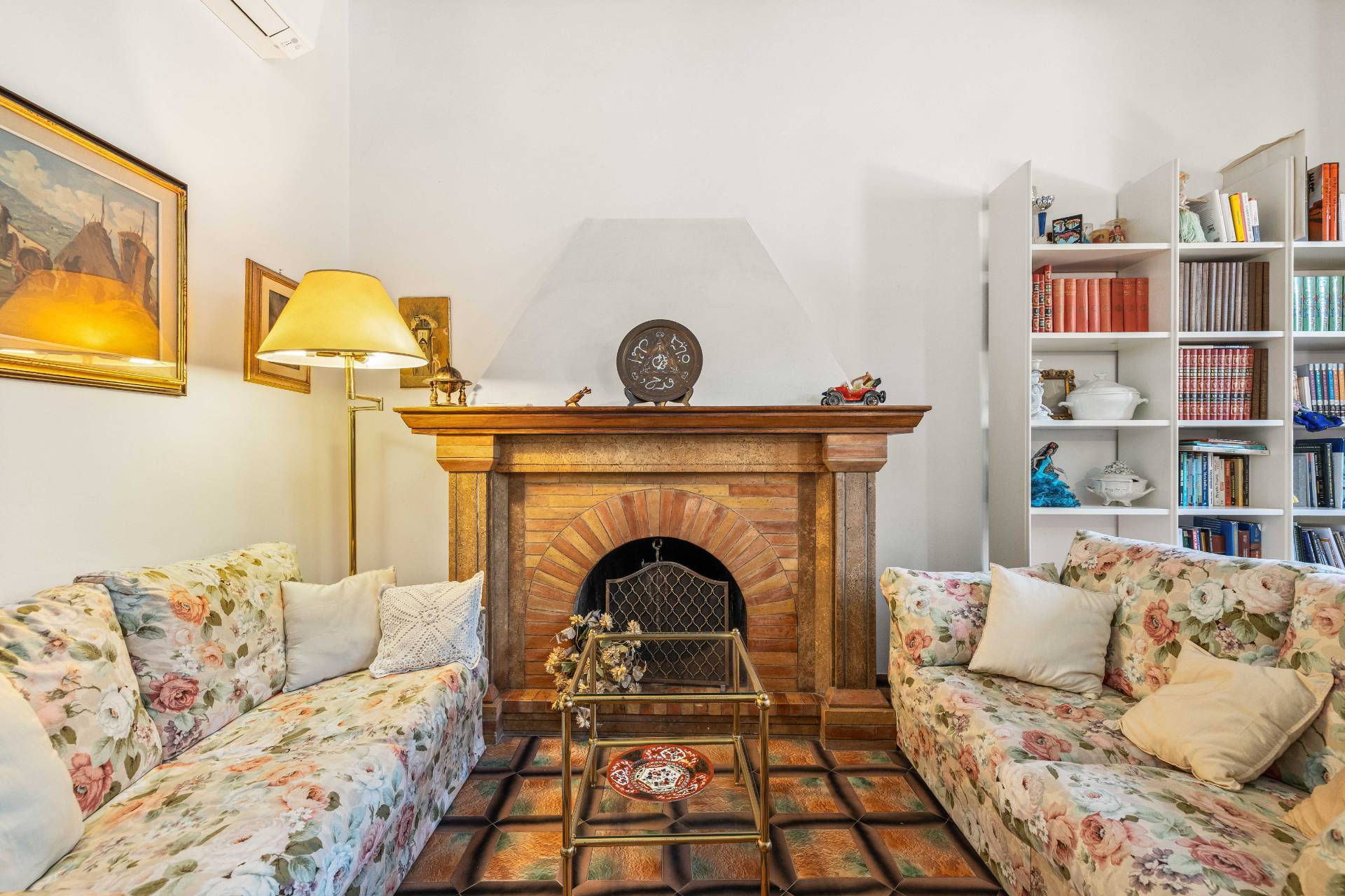 San Gimignano, Siena, 53037, IT, 3 Bedrooms Bedrooms, ,2 BathroomsBathrooms,Residential,For Sale,1876923