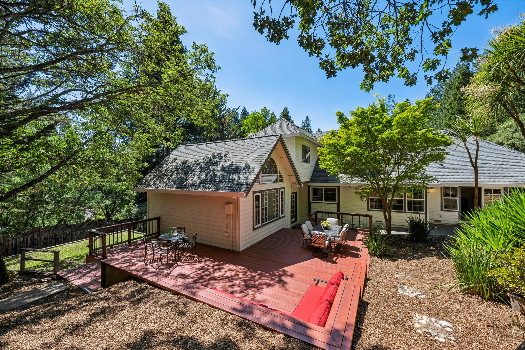  Elegant Northeast Santa Rosa Home on .5 Acres - 物件實景