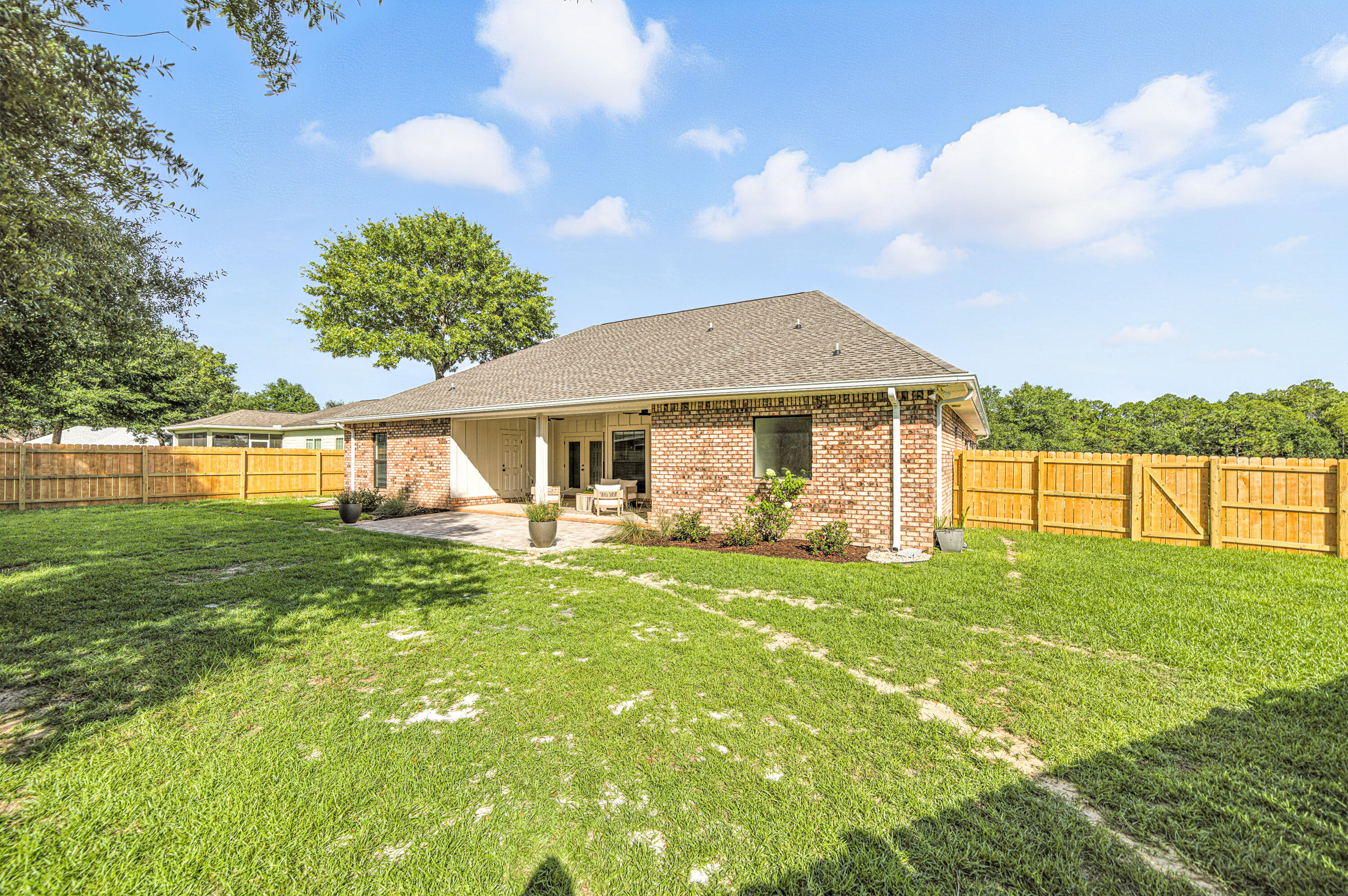 Crestview, Florida, 32536, United States, 5 Bedrooms Bedrooms, ,5 BathroomsBathrooms,Residential,For Sale,1906296