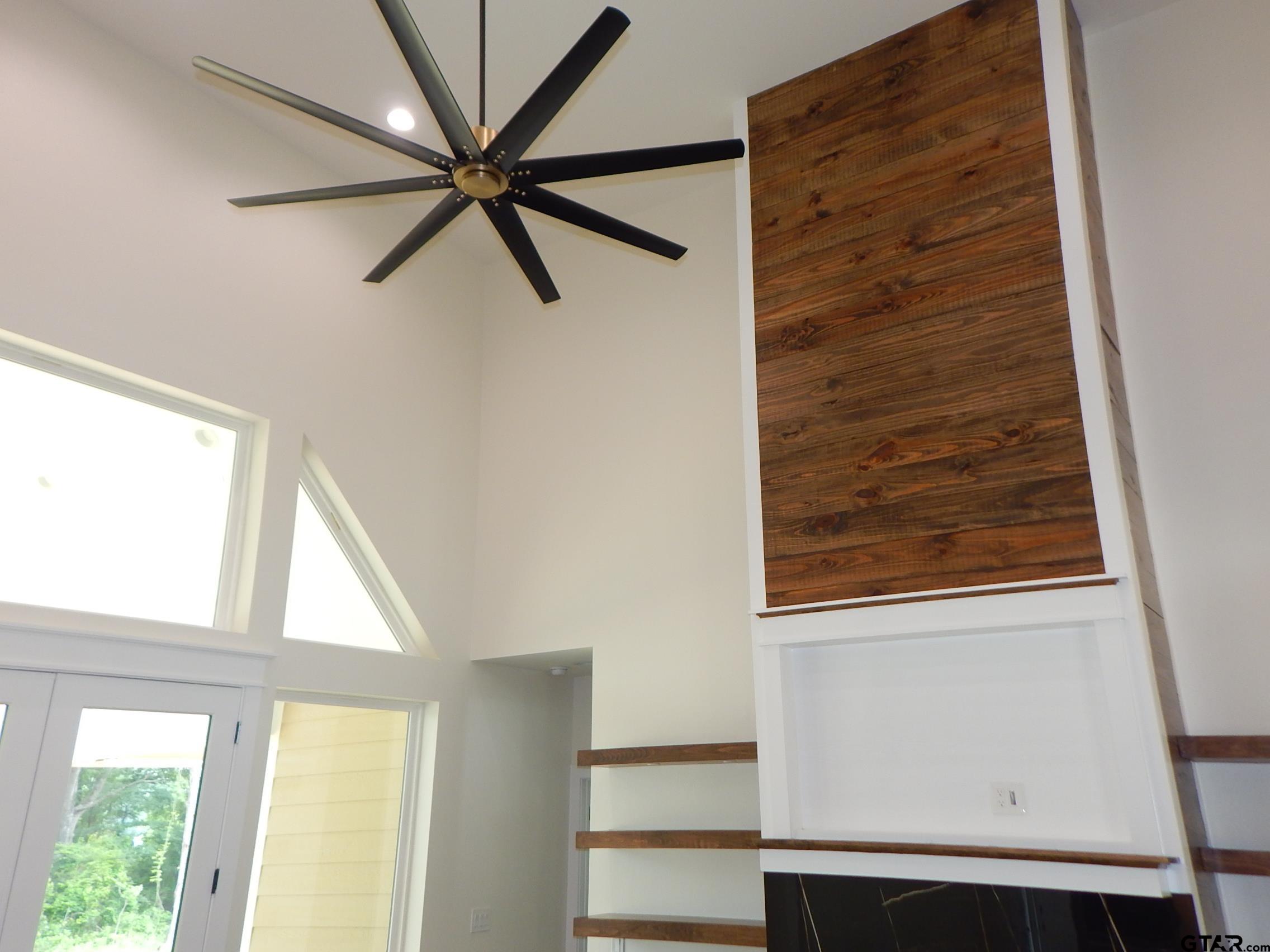 Gilmer, Texas, 75645, United States, 5 Bedrooms Bedrooms, ,3 BathroomsBathrooms,Residential,For Sale,1759847