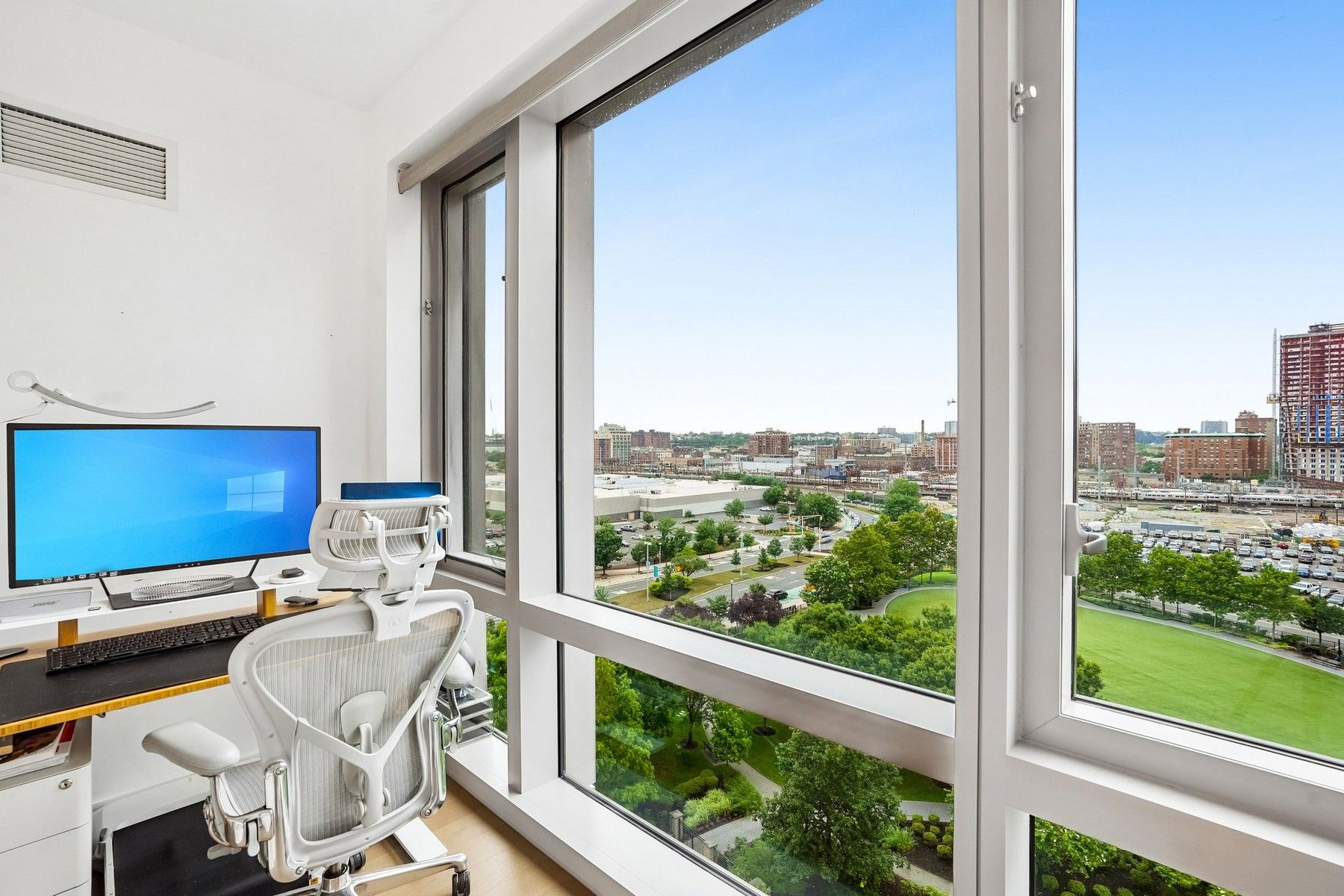  75 Park Lane South, Jc, Downtown, NJ, 07310 - 物件實景