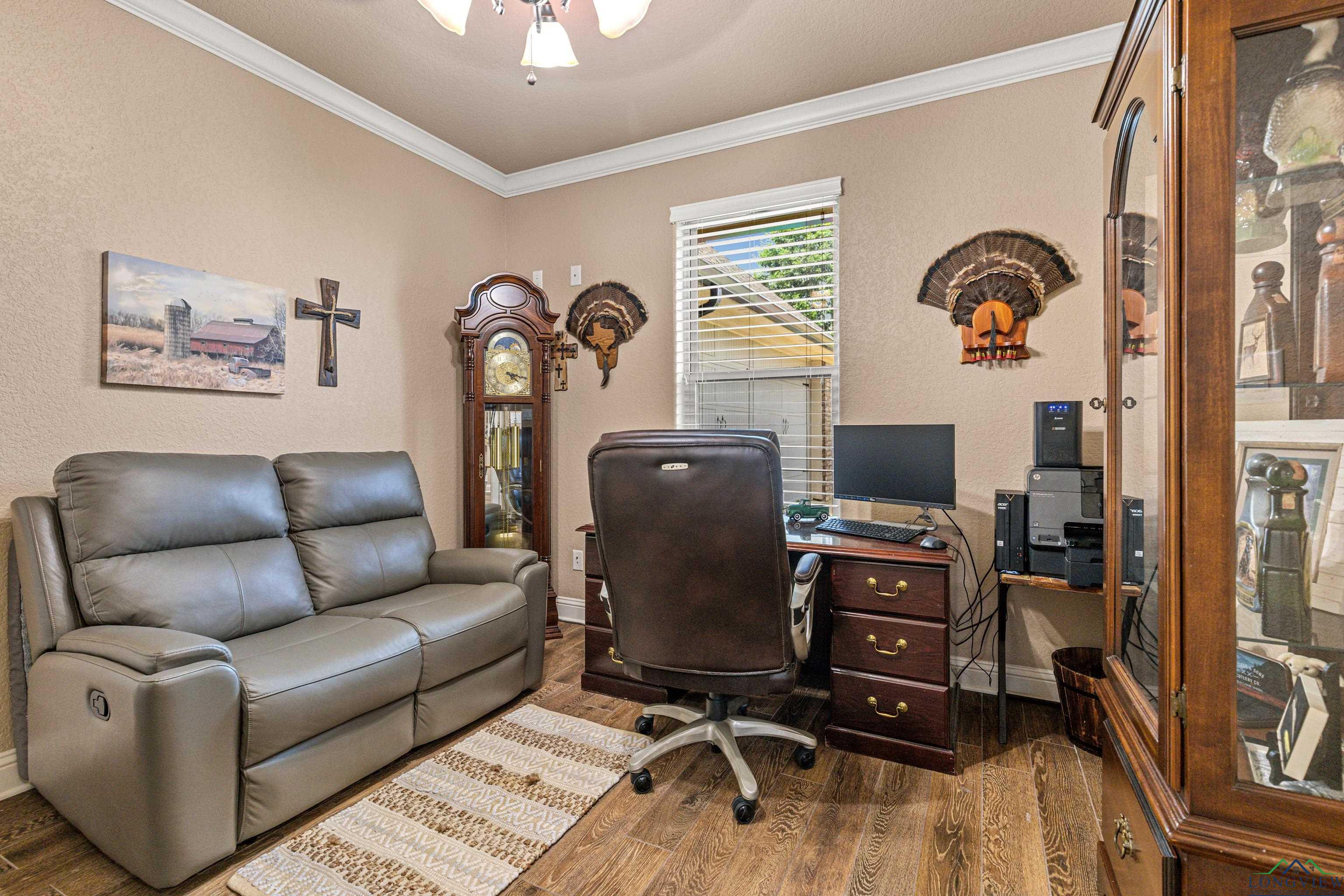 Longview, Texas, 75605, United States, 5 Bedrooms Bedrooms, ,3 BathroomsBathrooms,Residential,For Sale,1827224