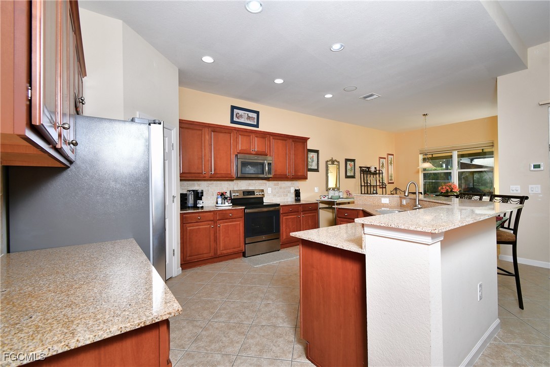 Bonita Springs, Florida, 34135, United States, 3 Bedrooms Bedrooms, ,2 BathroomsBathrooms,Residential,For Sale,1923649