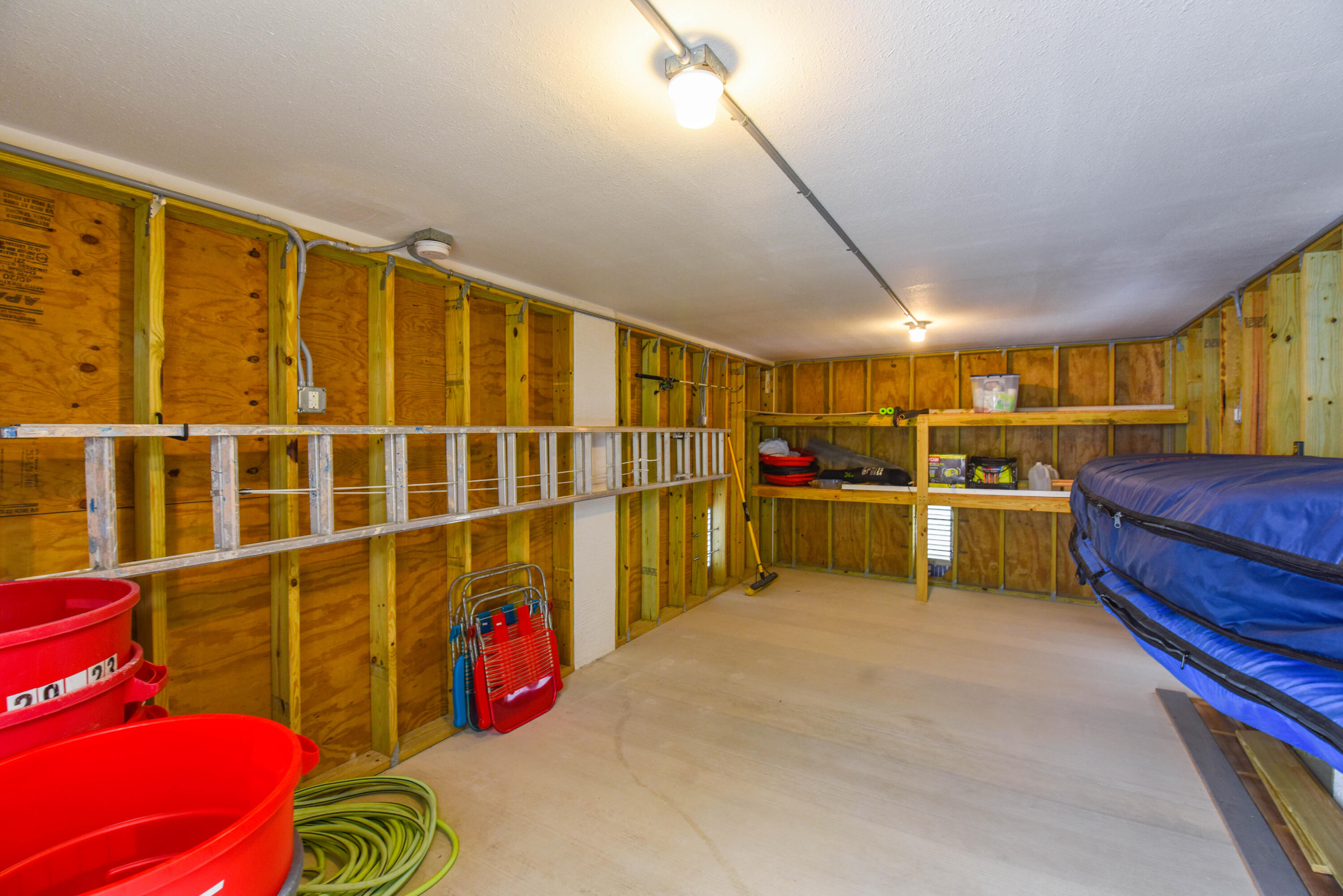 Big Pine, Florida, 33043, United States, 3 Bedrooms Bedrooms, ,2 BathroomsBathrooms,Residential,For Sale,1994382