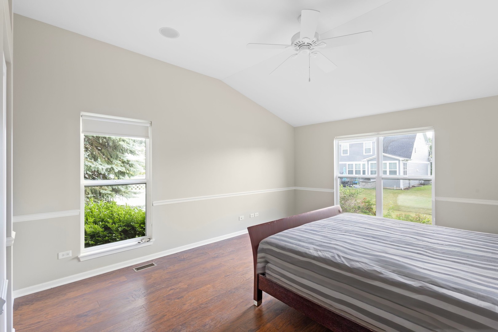 Sugar Grove, Illinois, 60554, United States, 5 Bedrooms Bedrooms, ,4 BathroomsBathrooms,Residential,For Sale,1955061