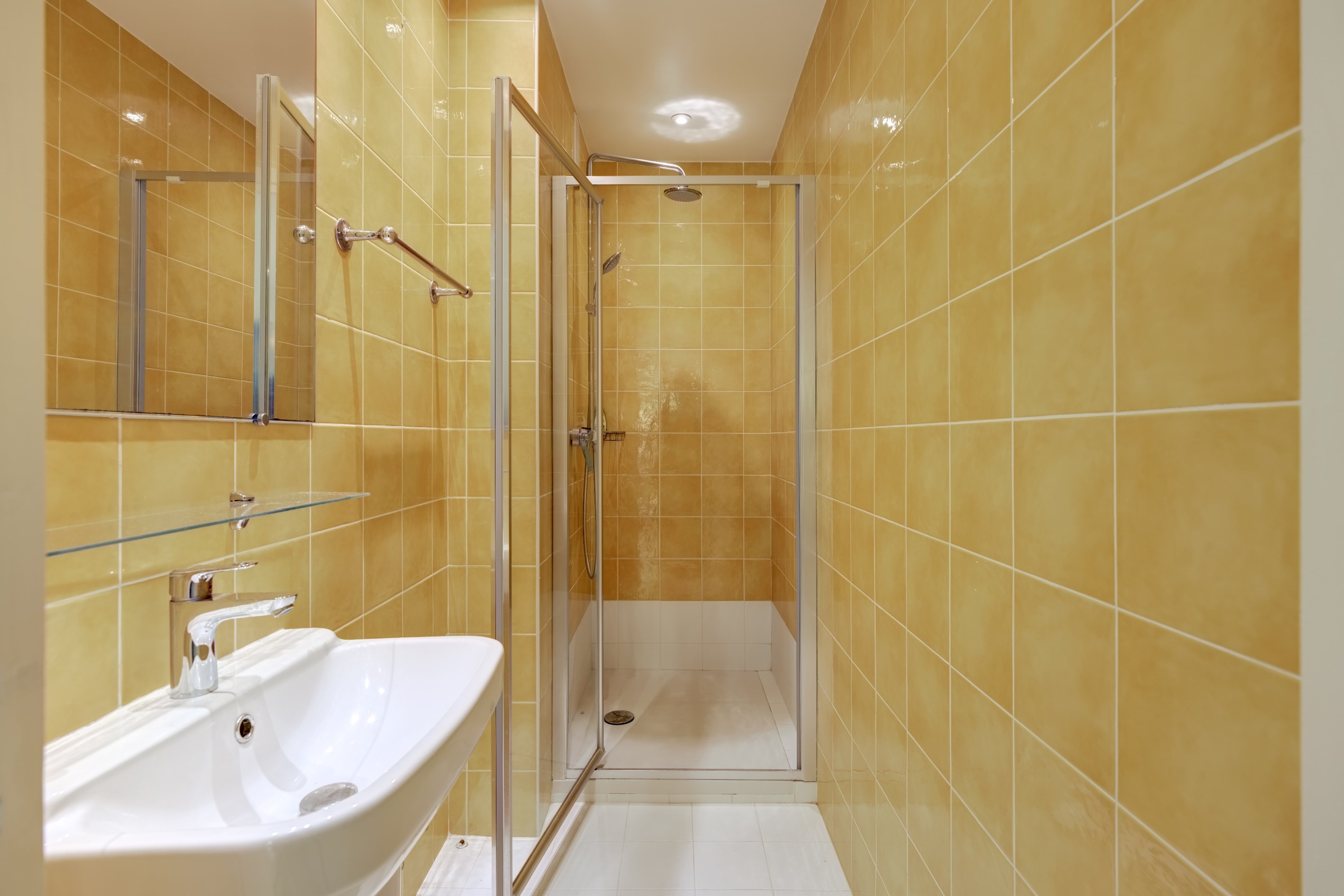  Sea view apartment for renovation in a prestigious residence in Cannes Californ… - 物件實景