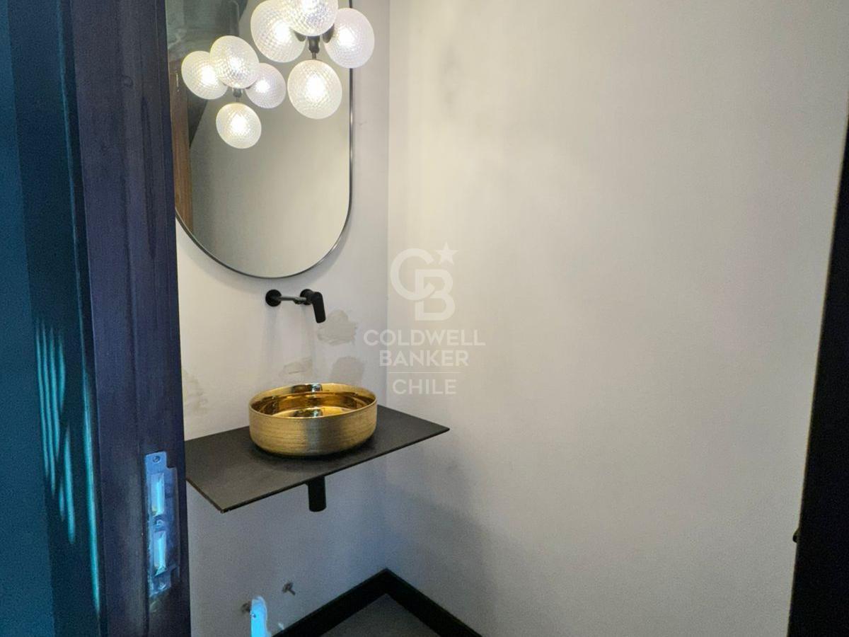 Colina, Chile, 4 Bedrooms Bedrooms, ,4 BathroomsBathrooms,Residential,For Sale,1690694