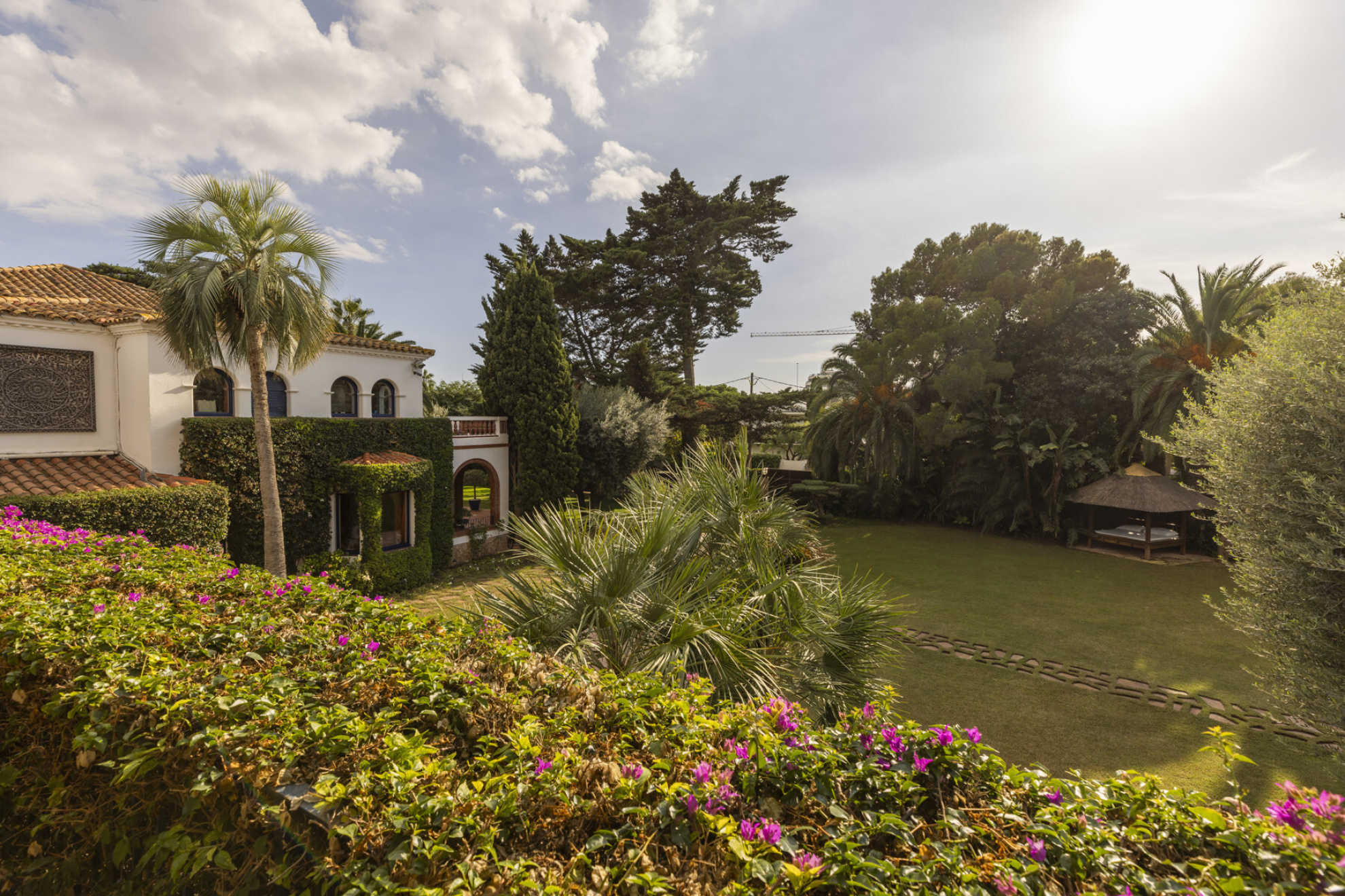  Impressive property in Sitges, close to the beach and Terramar Golf Course. - 物件實景