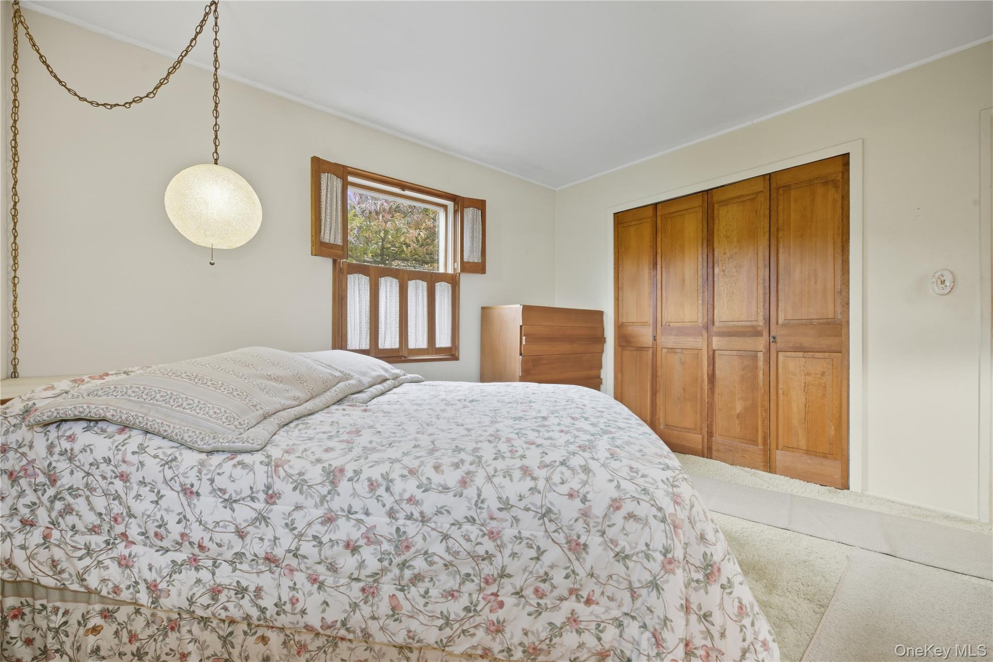 Levittown, New York, 11756, United States, 4 Bedrooms Bedrooms, ,1 BathroomBathrooms,Residential,For Sale,1987687