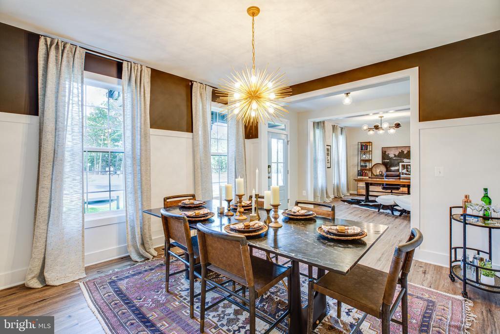 Spotsylvania, Virginia, 22551, United States, 6 Bedrooms Bedrooms, ,4 BathroomsBathrooms,Residential,For Sale,1916890