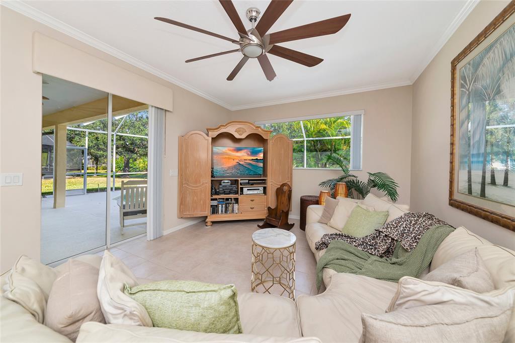 Lakewood Ranch, Florida, 34202, United States, 5 Bedrooms Bedrooms, ,3 BathroomsBathrooms,Residential,For Sale,1991249