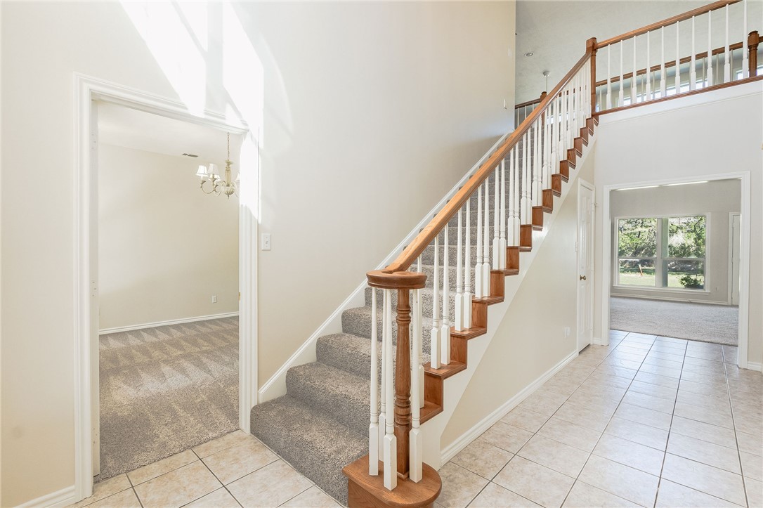 Bryan, Texas, 77808, United States, 3 Bedrooms Bedrooms, ,3 BathroomsBathrooms,Residential,For Sale,1989351