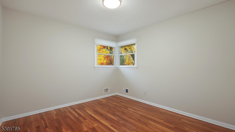 Fanwood Boro, New Jersey, 07023, United States, 3 Bedrooms Bedrooms, ,3 BathroomsBathrooms,Residential,For Sale,1987912