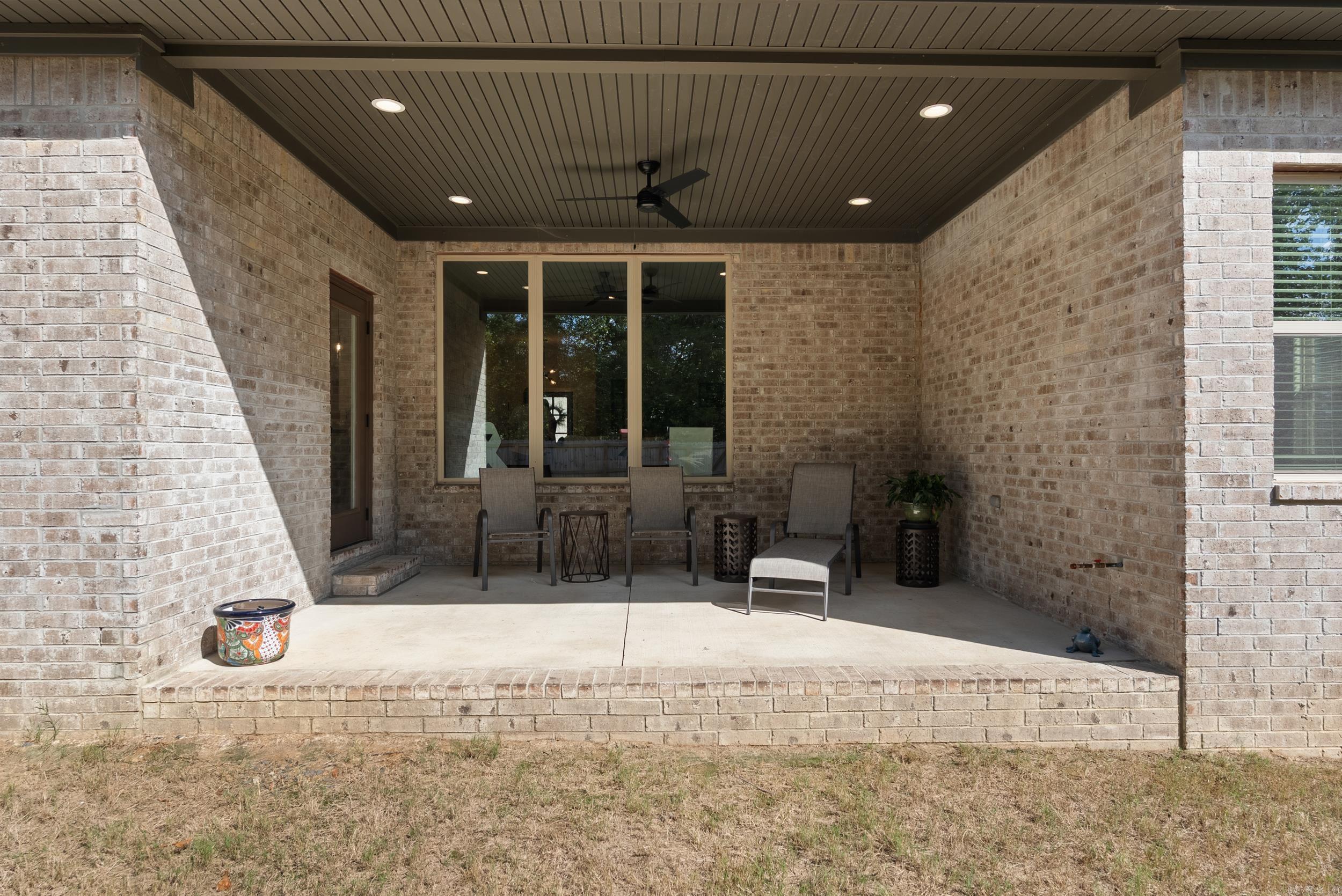 Maumelle, Arkansas, 72113, United States, 4 Bedrooms Bedrooms, ,3 BathroomsBathrooms,Residential,For Sale,2005751