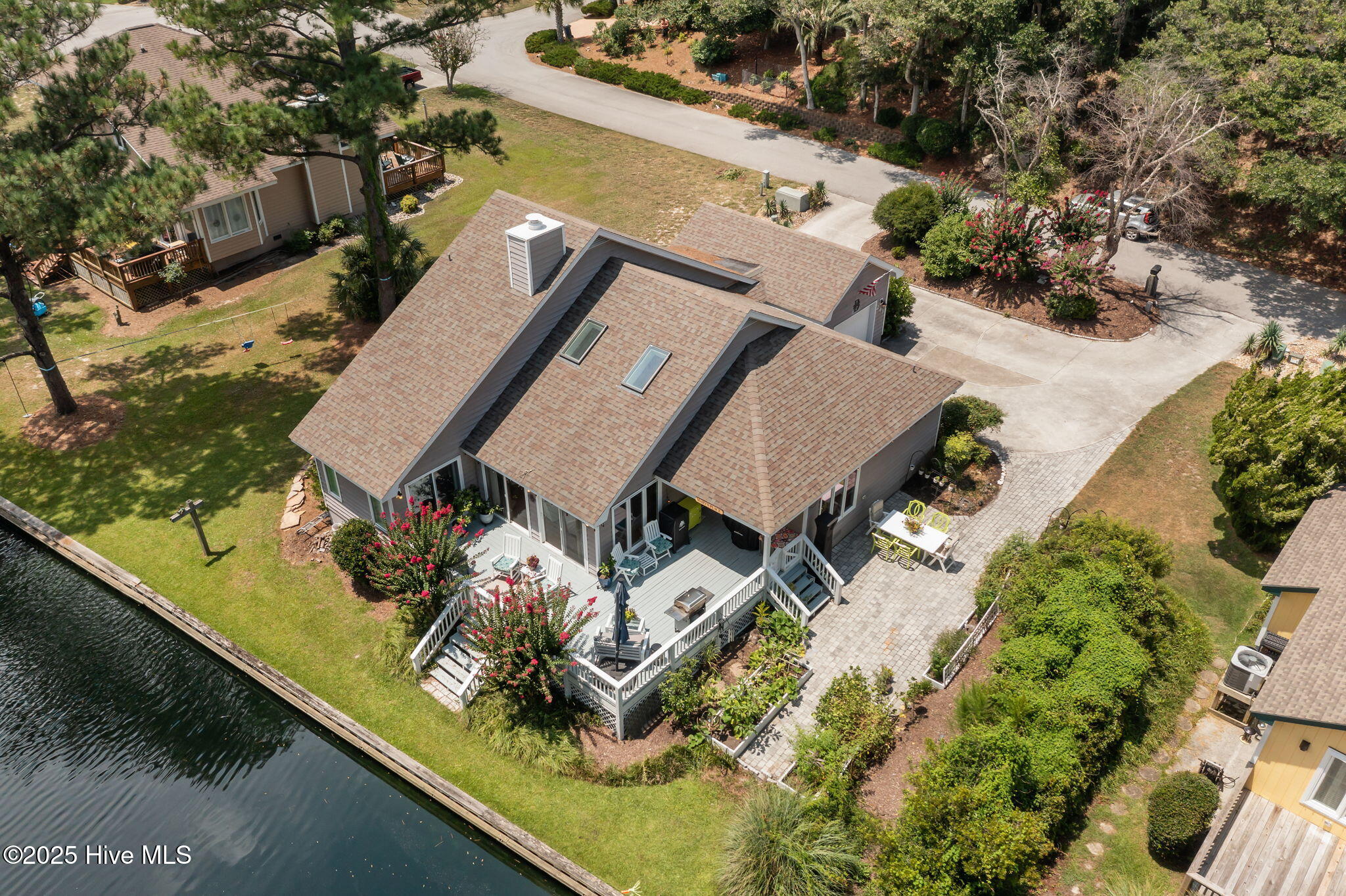 Emerald Isle, North Carolina, 28594, United States, 3 Bedrooms Bedrooms, ,3 BathroomsBathrooms,Residential,For Sale,1931635