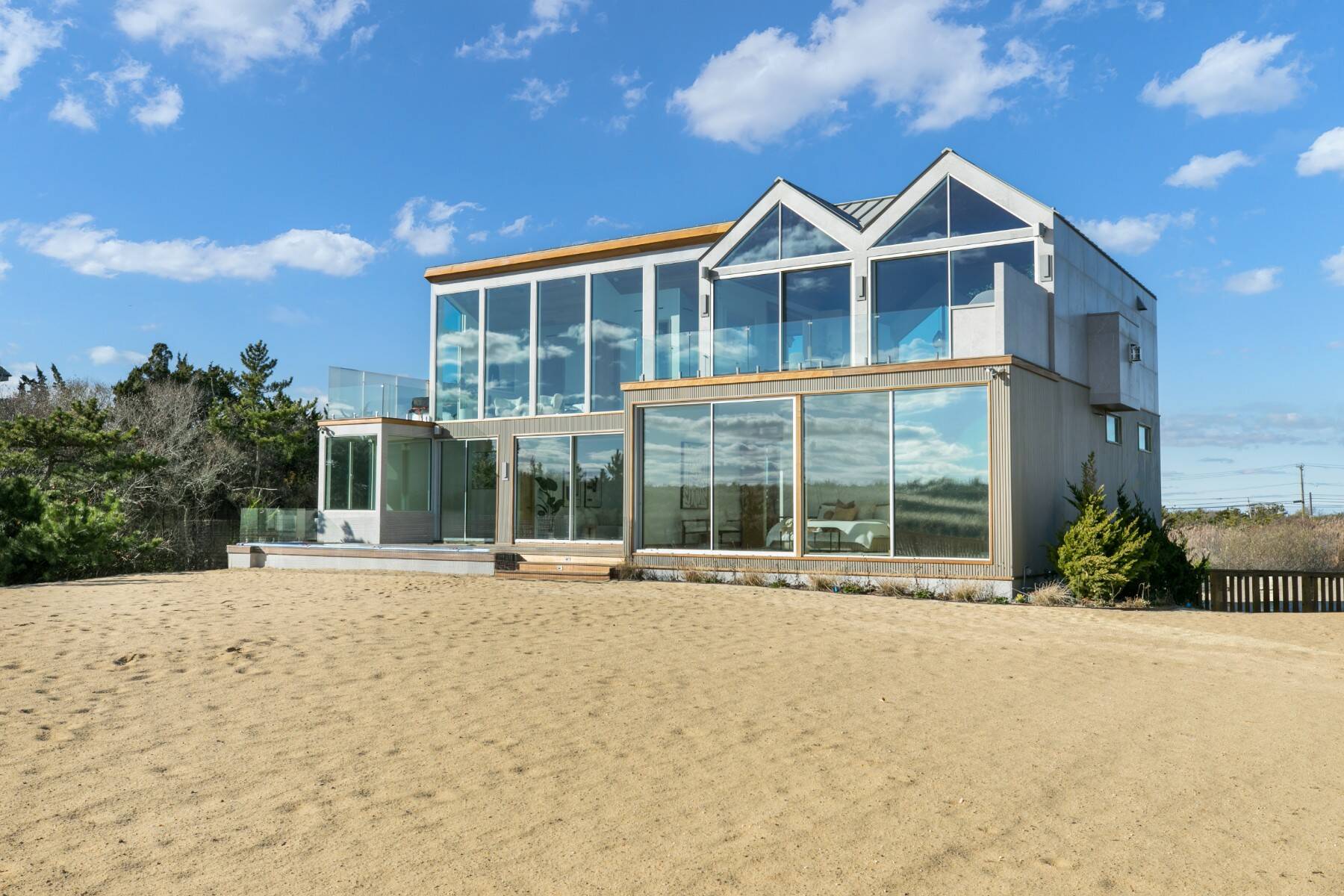  BRAND NEW MODERN OCEANFRONT w/ POOL on 2.6 ACRES IN AMAGANSETT - 物件實景