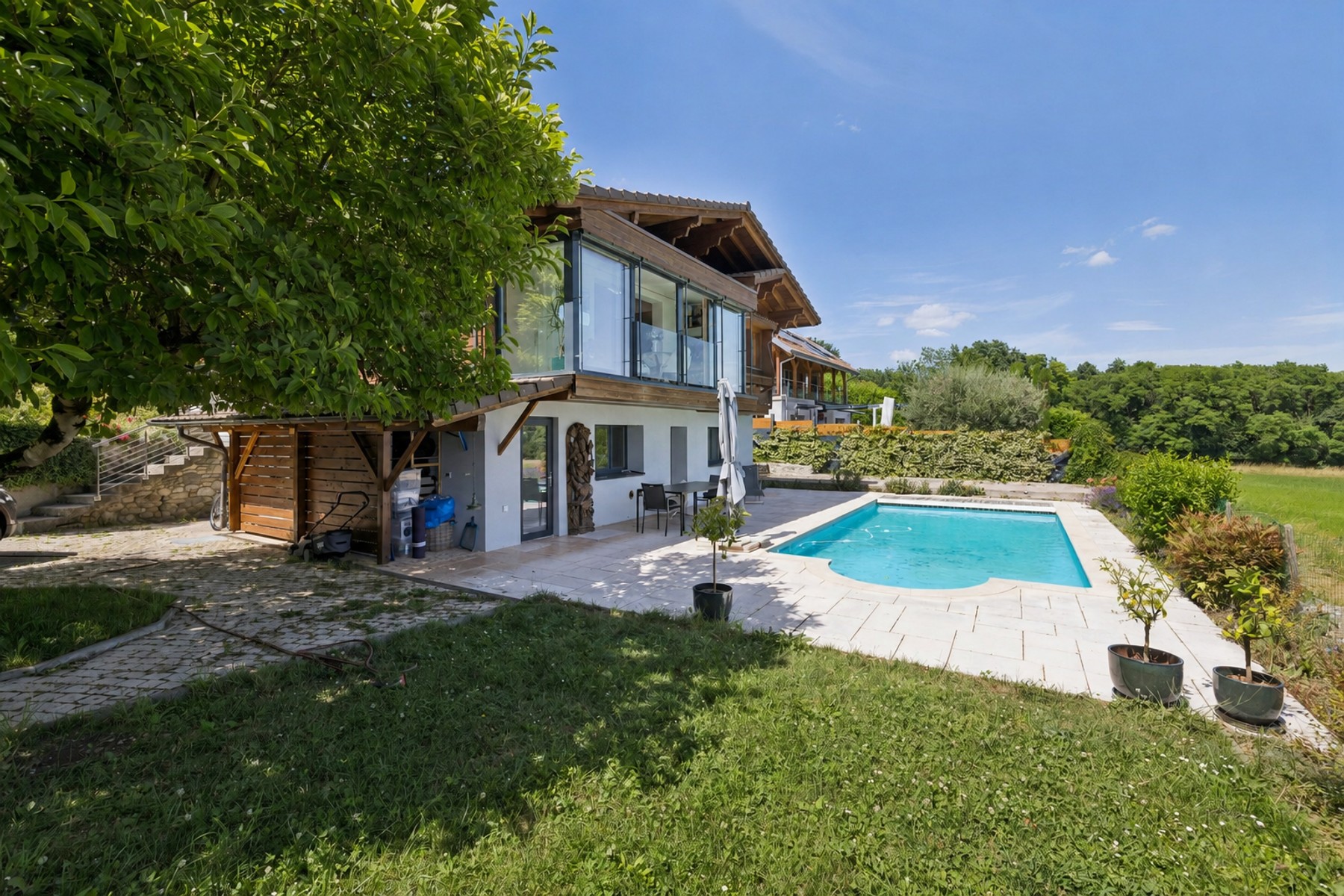 Stunning lake view, cottage with a pool - 物件實景