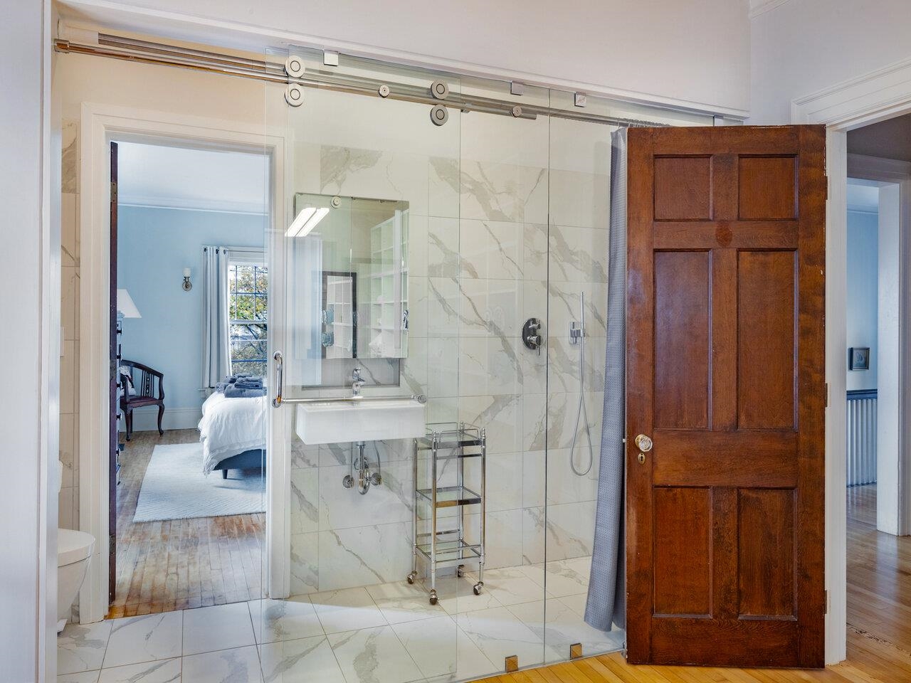 Burlington, Vermont, 05401, United States, ,Residential,For Sale,1951087