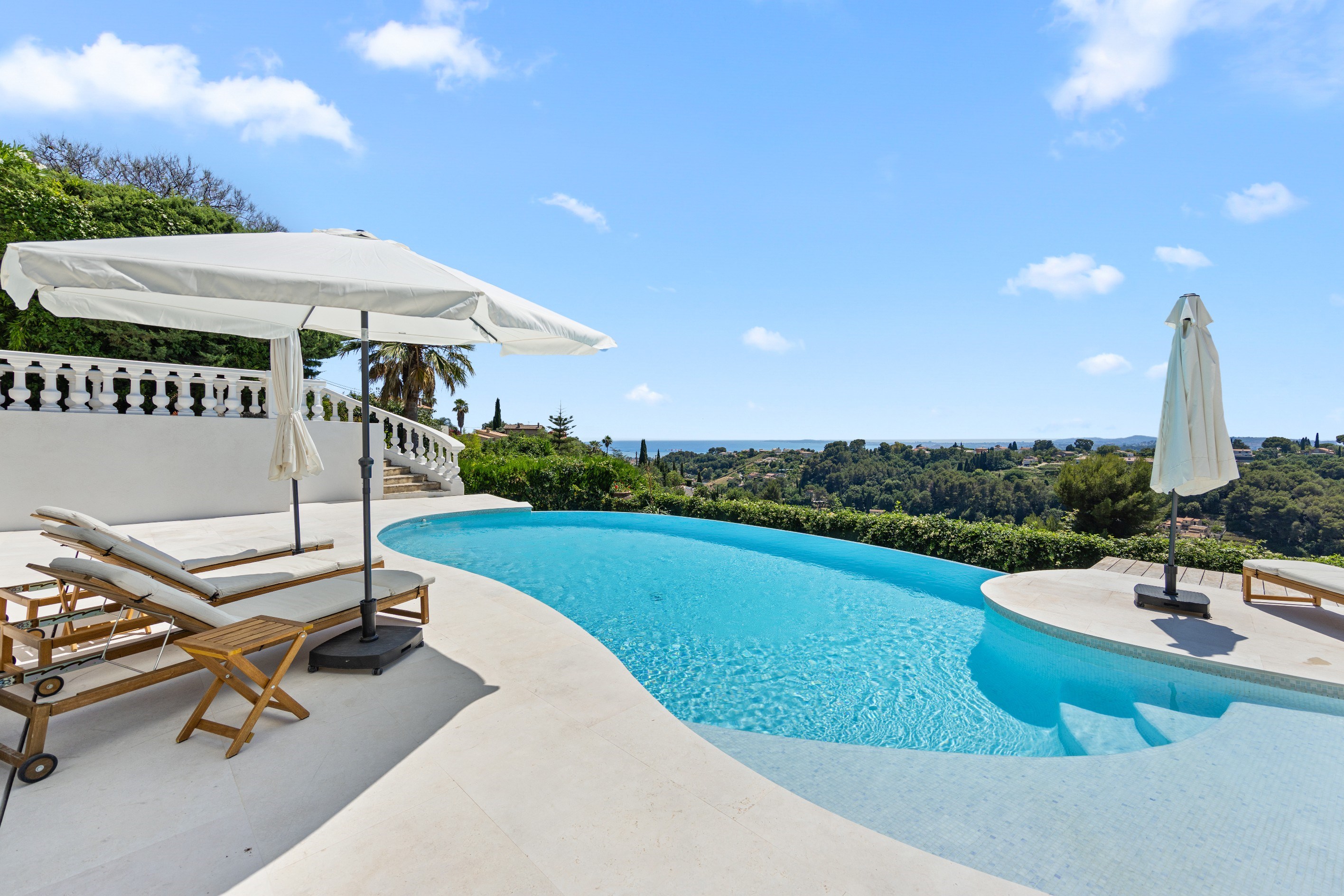 Luxury sea view villa for sale in Cagnes-sur-Mer with guest house - 物件實景
