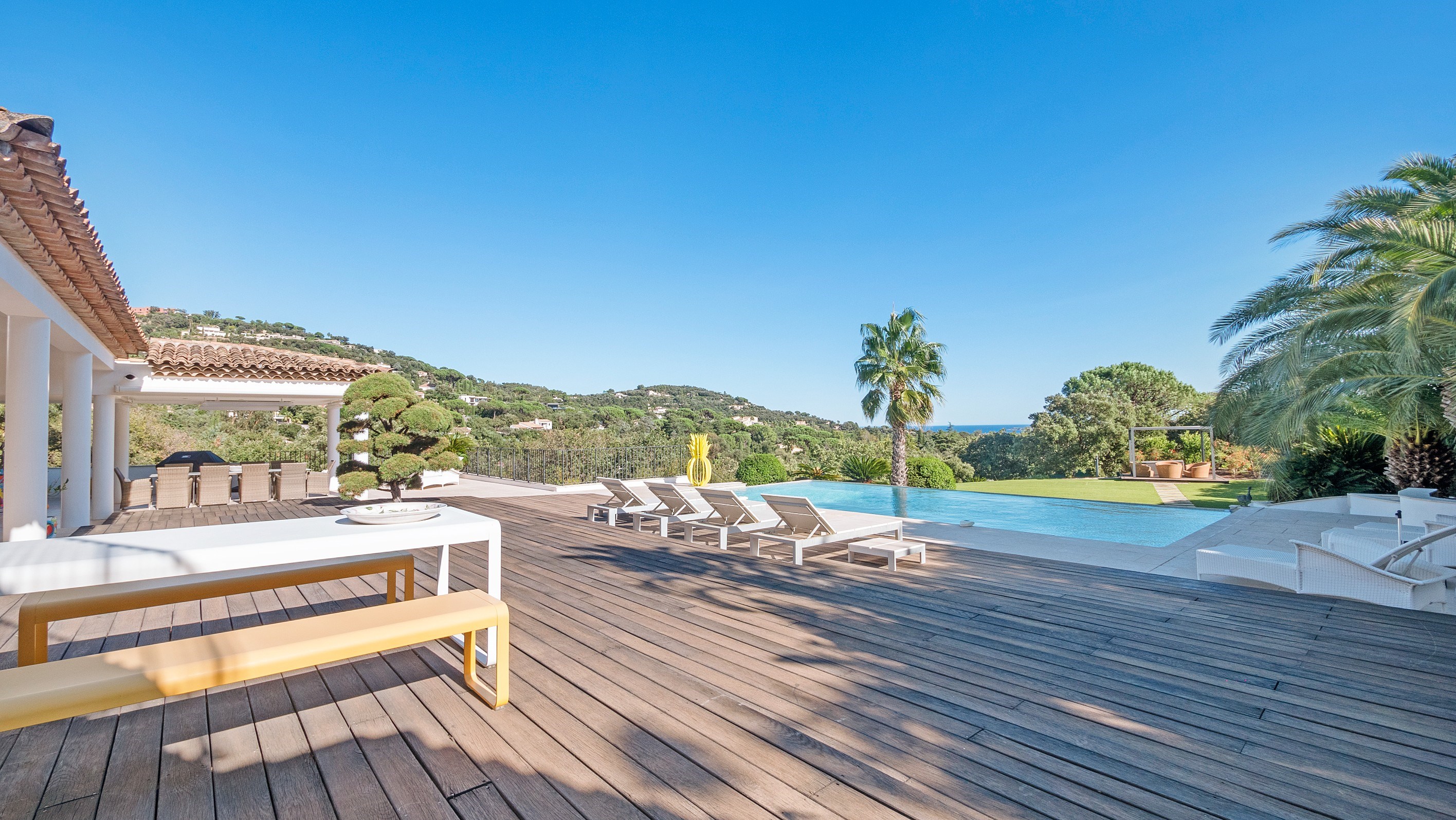  Grimaud Modern home with pool and sea view - Beauvallon Estate - 物件實景