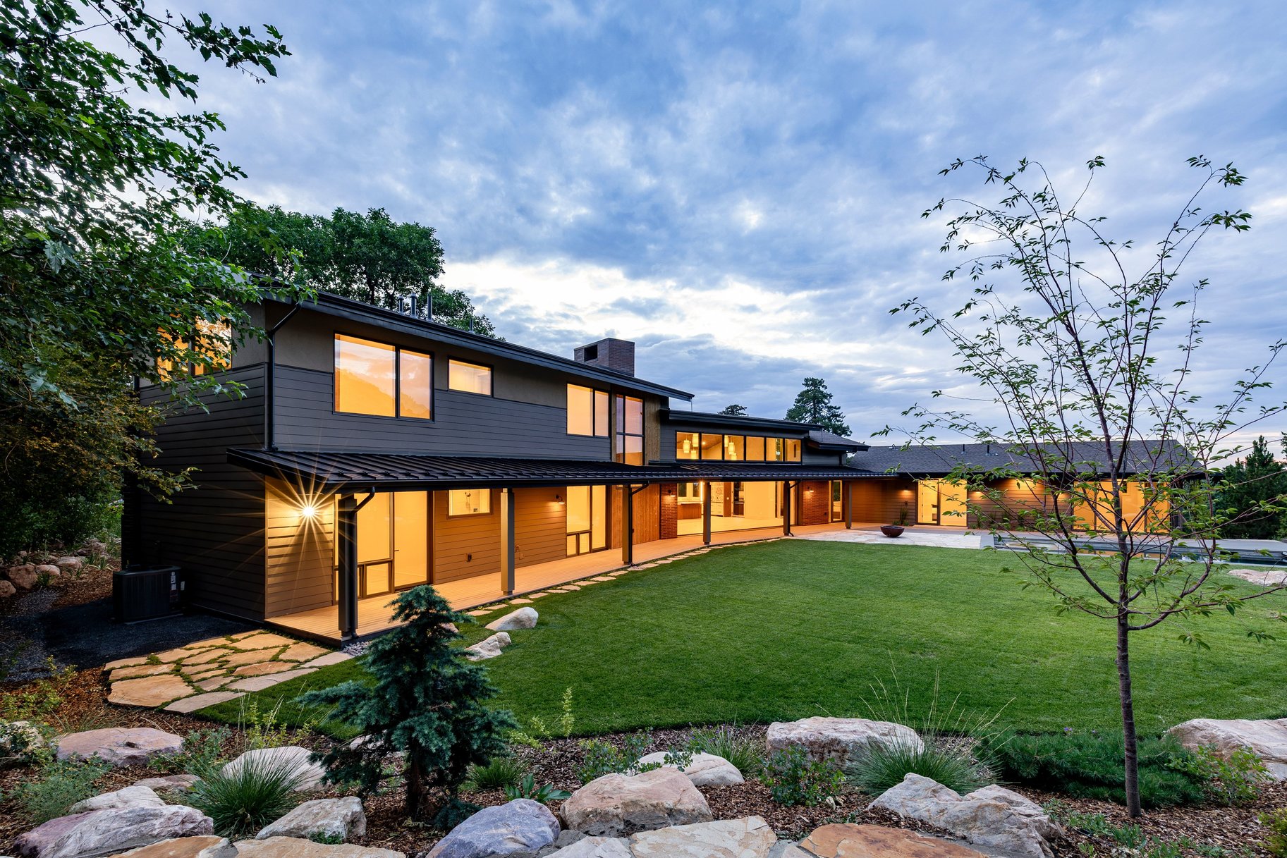  Mid-Century Modern. Perfected. - 物件實景