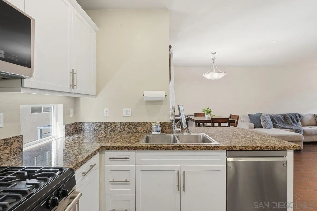 San Diego, California, 92120, United States, 3 Bedrooms Bedrooms, ,3 BathroomsBathrooms,Residential,For Sale,1997272