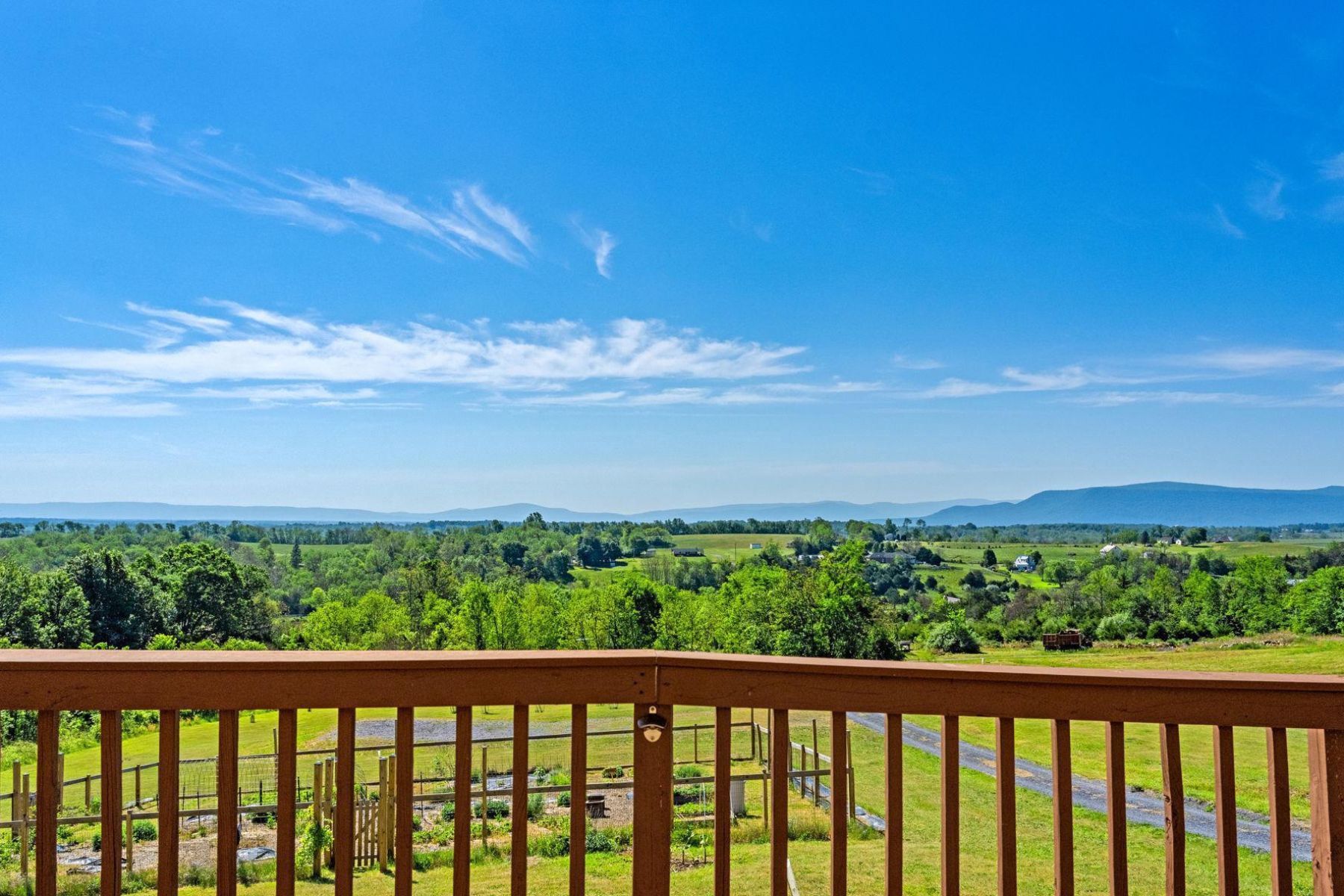  384 Lindamood Lane, Strasburg, VA, 22641 - 物件實景