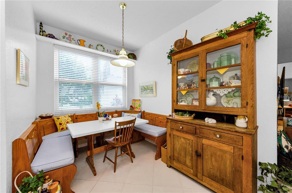 Dunedin, Florida, 34698, United States, 4 Bedrooms Bedrooms, ,2 BathroomsBathrooms,Residential,For Sale,1848616
