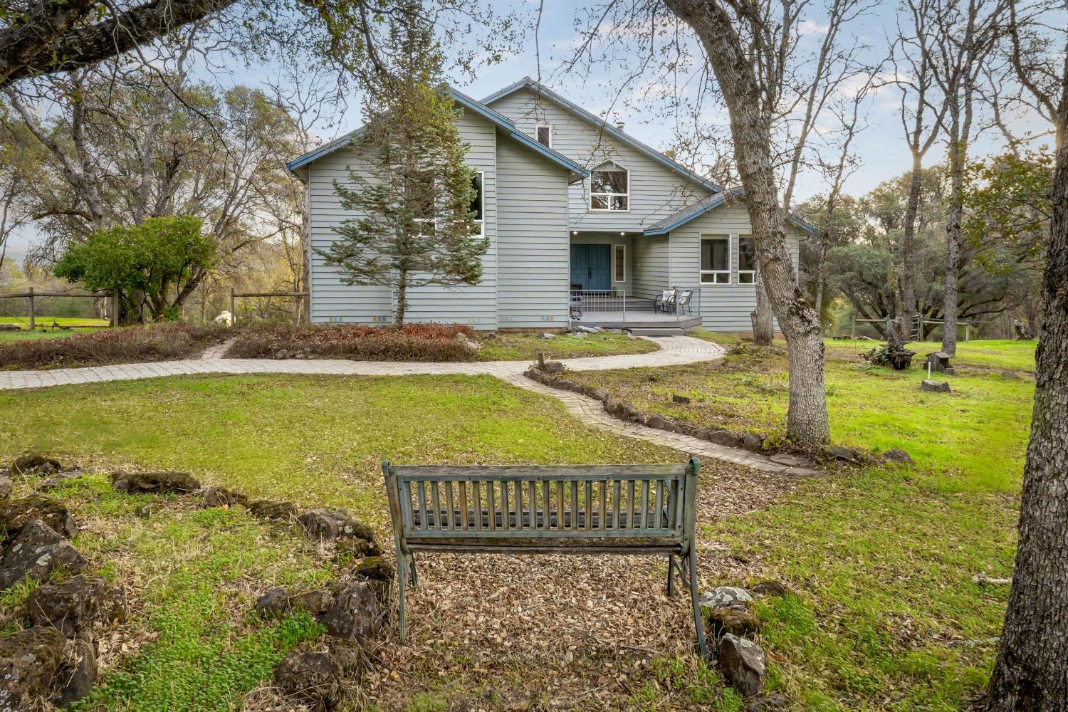 Penn Valley, California, 95946, United States, 3 Bedrooms Bedrooms, ,3 BathroomsBathrooms,Residential,For Sale,1989593