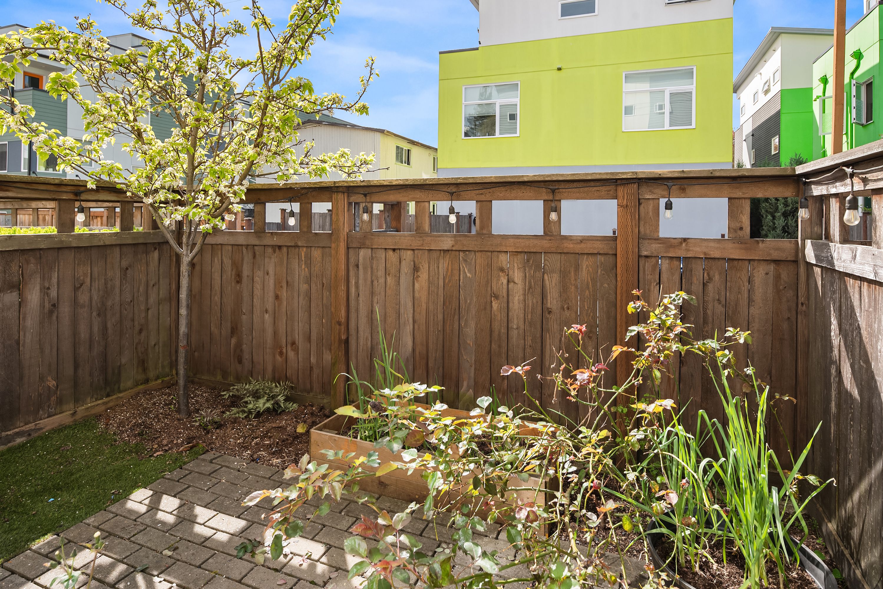  3631 Courtland Place S Unit #B, Seattle, WA 98144 - 物件實景