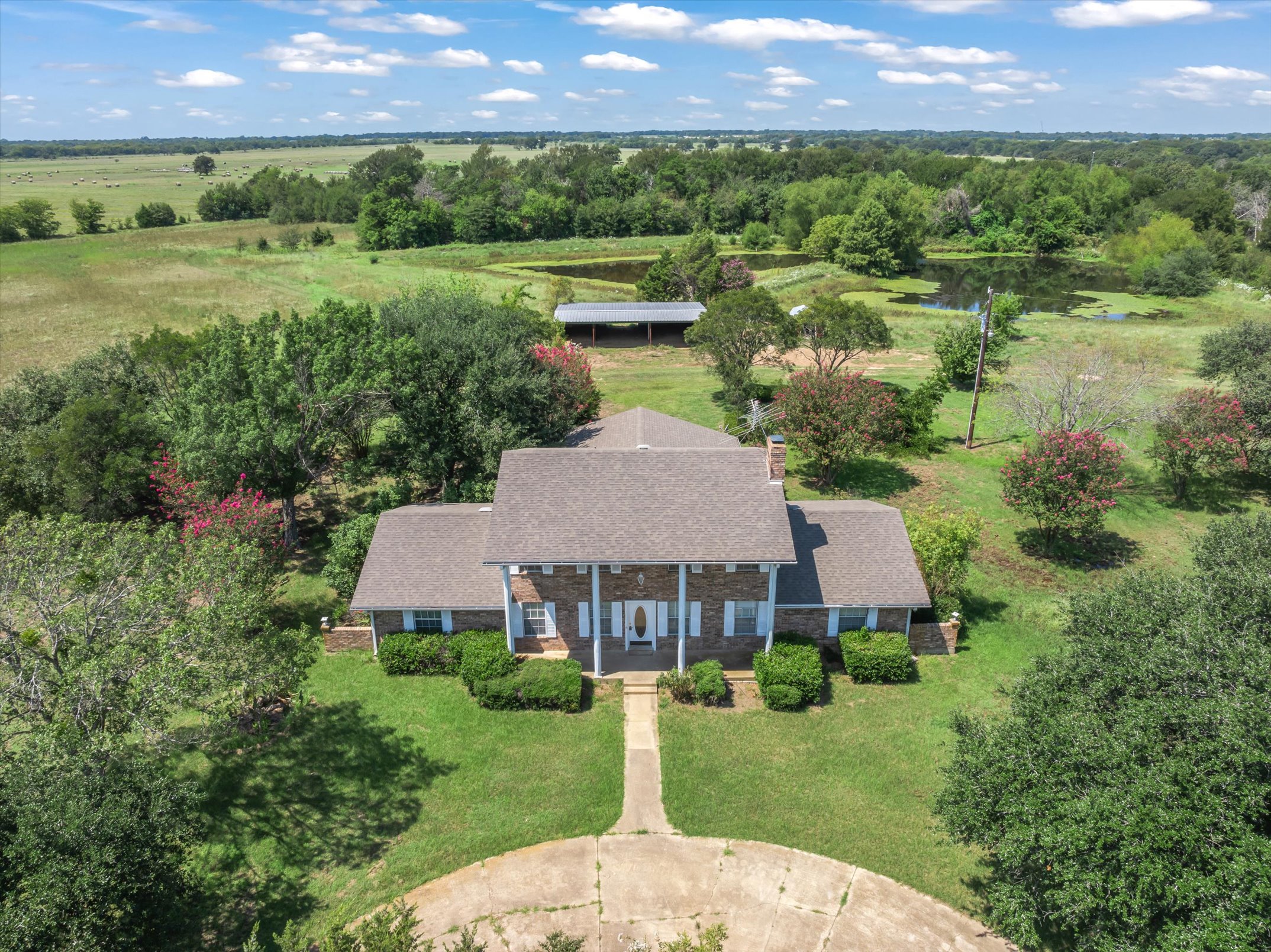 Wills Point, Texas, 75169, United States, 4 Bedrooms Bedrooms, ,3 BathroomsBathrooms,Residential,For Sale,1979230