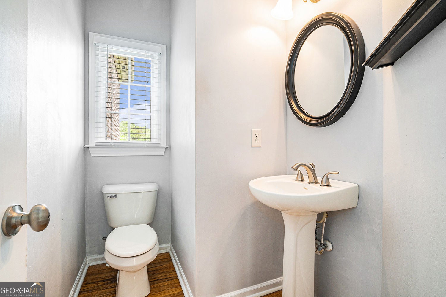 Snellville, Georgia, 30039, United States, 4 Bedrooms Bedrooms, ,5 BathroomsBathrooms,Residential,For Sale,1905137