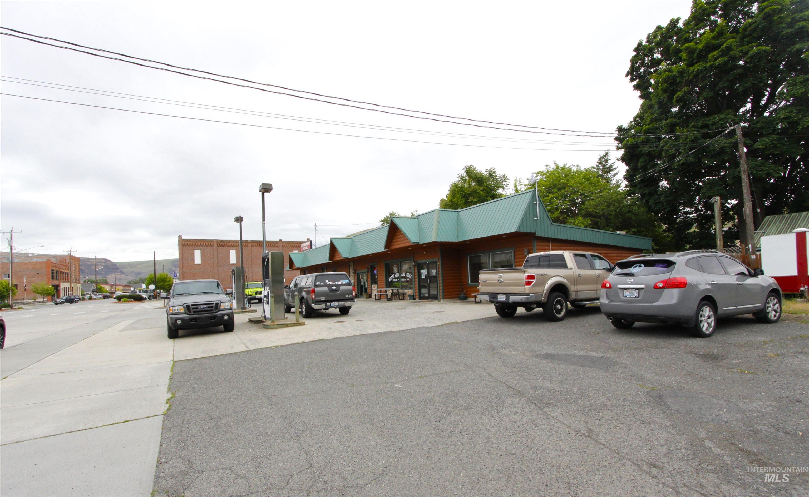 Asotin, Washington, 99402, United States, ,Residential,For Sale,1837718