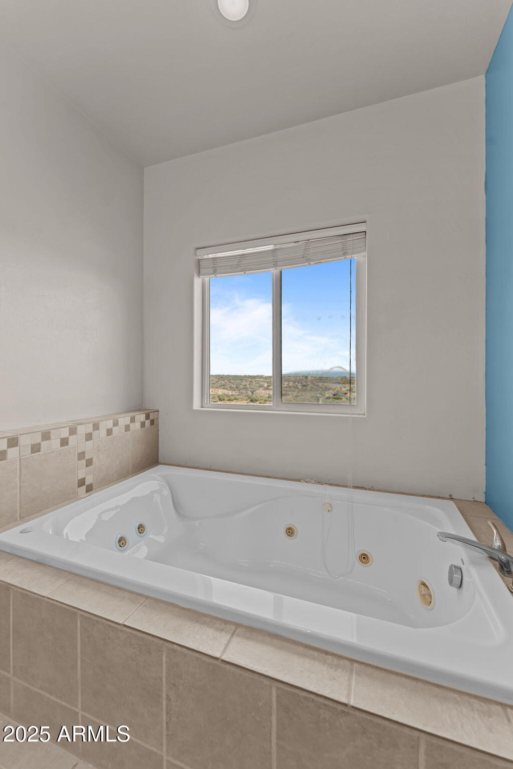 Morristown, Arizona, 85342, United States, 5 Bedrooms Bedrooms, ,4 BathroomsBathrooms,Residential,For Sale,1887145