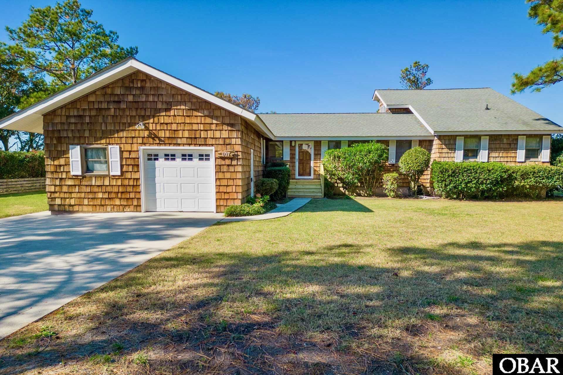 Manteo, North Carolina, 27954, United States, 3 Bedrooms Bedrooms, ,3 BathroomsBathrooms,Residential,For Sale,1847368