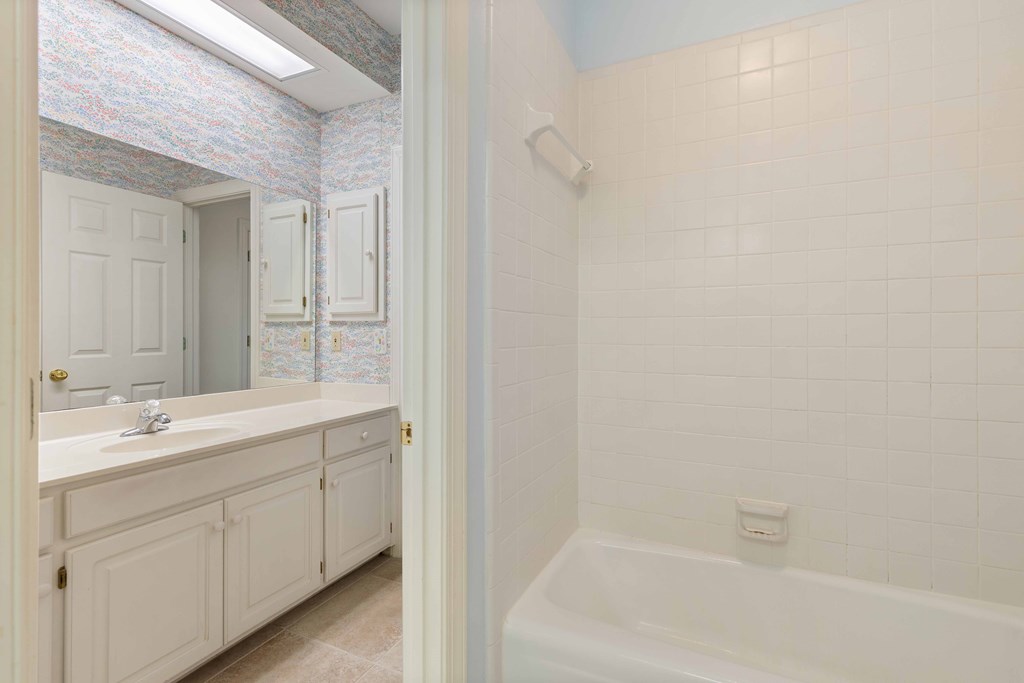 Columbus, Georgia, 31904, United States, 4 Bedrooms Bedrooms, ,4 BathroomsBathrooms,Residential,For Sale,1940420