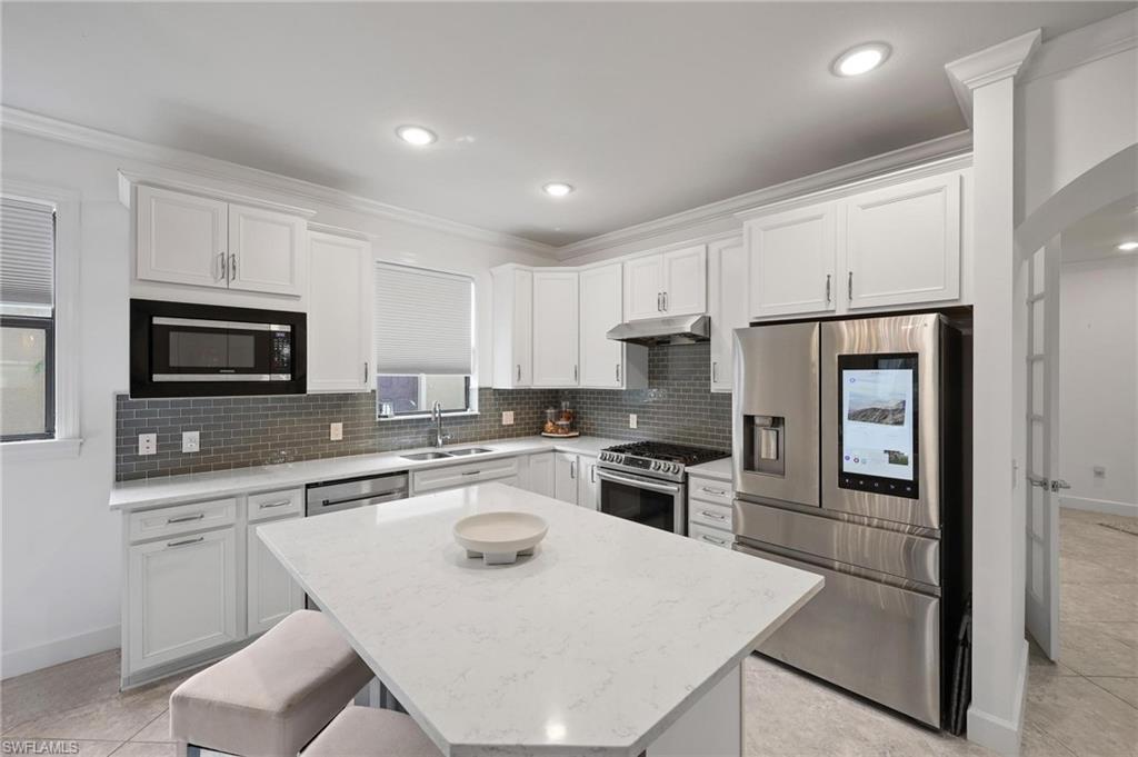 Naples, Florida, 34114, United States, 3 Bedrooms Bedrooms, ,2 BathroomsBathrooms,Residential,For Sale,1934200